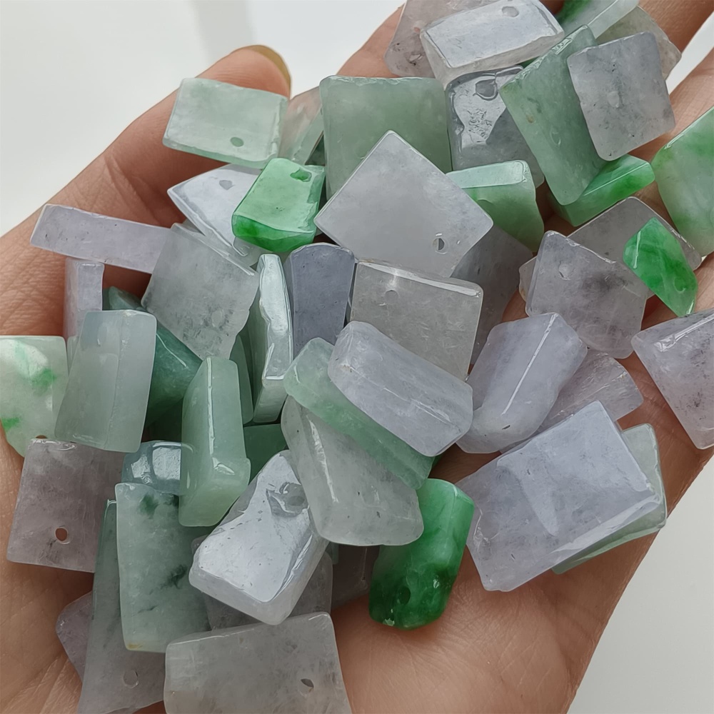 DDP 10pcs 9-17mm Natural Certificated Type A Green White Burmese Jadeite Irregular Charms