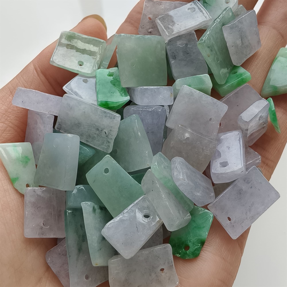 DDP 10pcs 9-17mm Natural Certificated Type A Green White Burmese Jadeite Irregular Charms