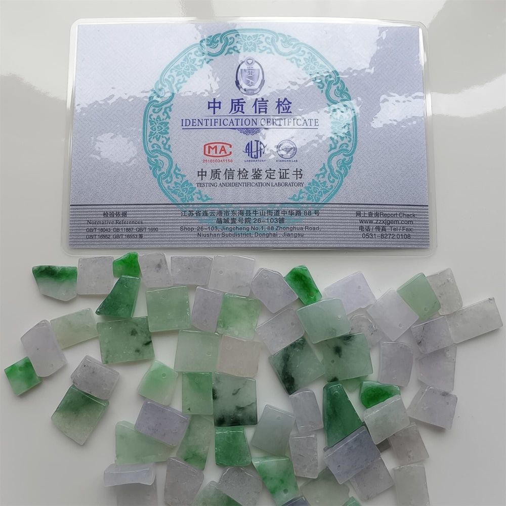 DDP 10pcs 9-17mm Natural Certificated Type A Green White Burmese Jadeite Irregular Charms