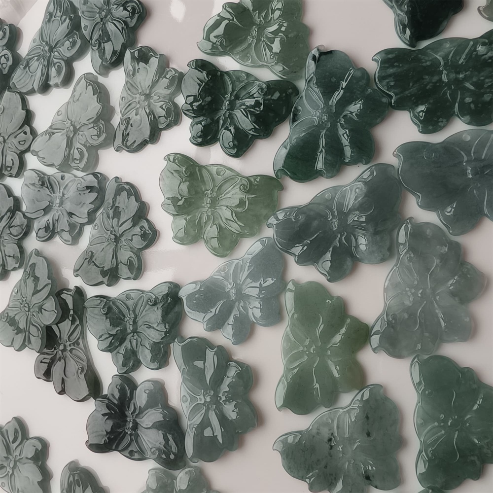 DDP 2pcs 31-35mm Natural Type A Untreated Icy Waxy Blue Watery Guatemalan Jadeite Butterfly Pendant