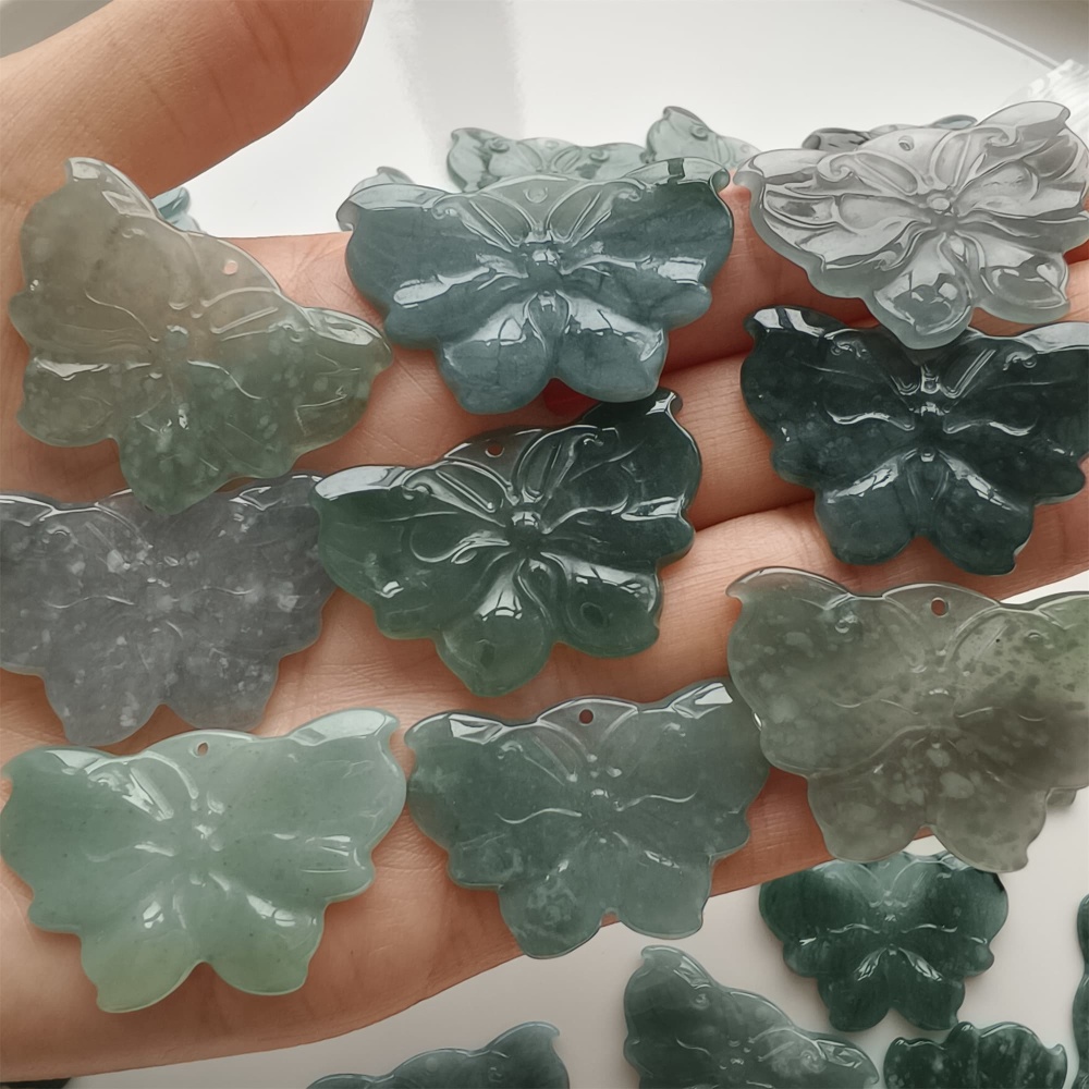 DDP 2pcs 31-35mm Natural Type A Untreated Icy Waxy Blue Watery Guatemalan Jadeite Butterfly Pendant