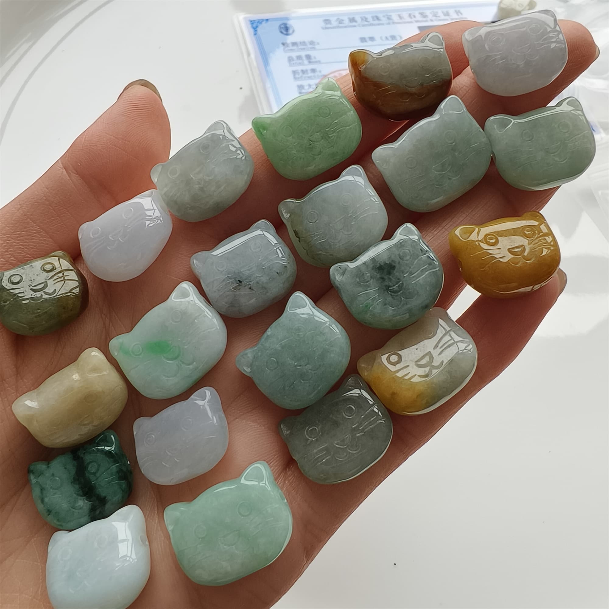 DDP 5pcs 14-18mm Natural Certificated Multi Color Burmese Jadeite Kitty Beads