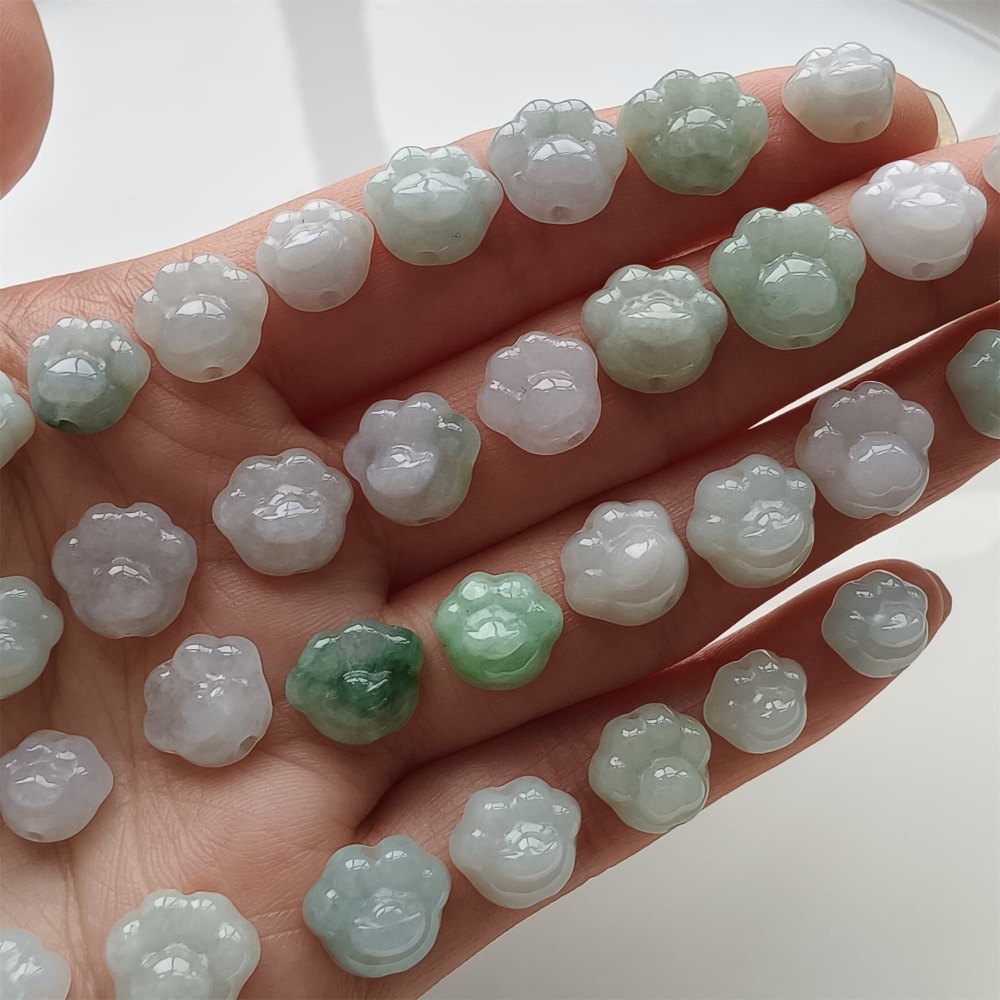 DDP 5pcs 9-12mm Natural Type A Green White Icy Waxy Burmese Jadeite Cat Paw Beads