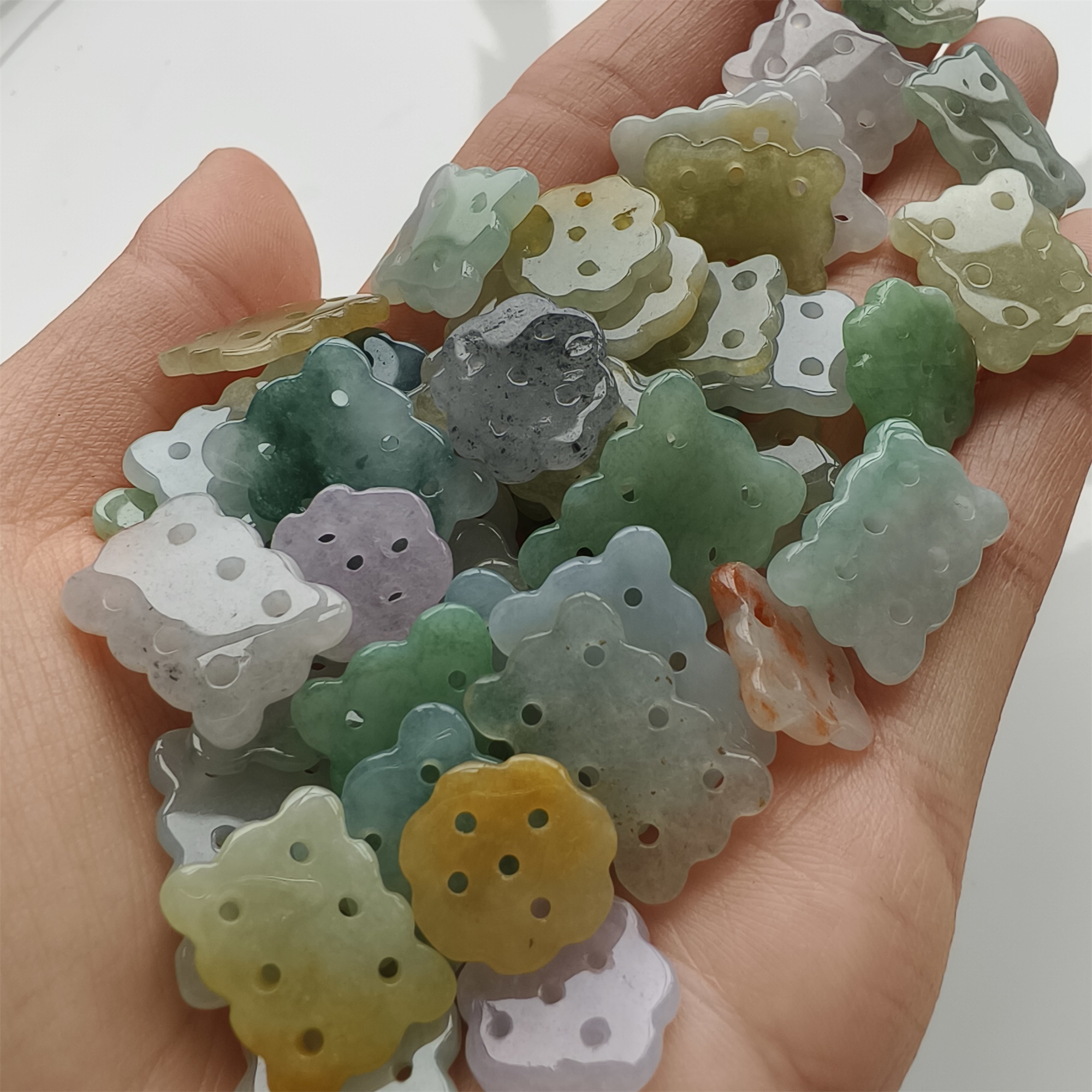 DDP 5pcs 13-19mm Natural Certificated Multi Color Burmese Jadeite Cookie Beads