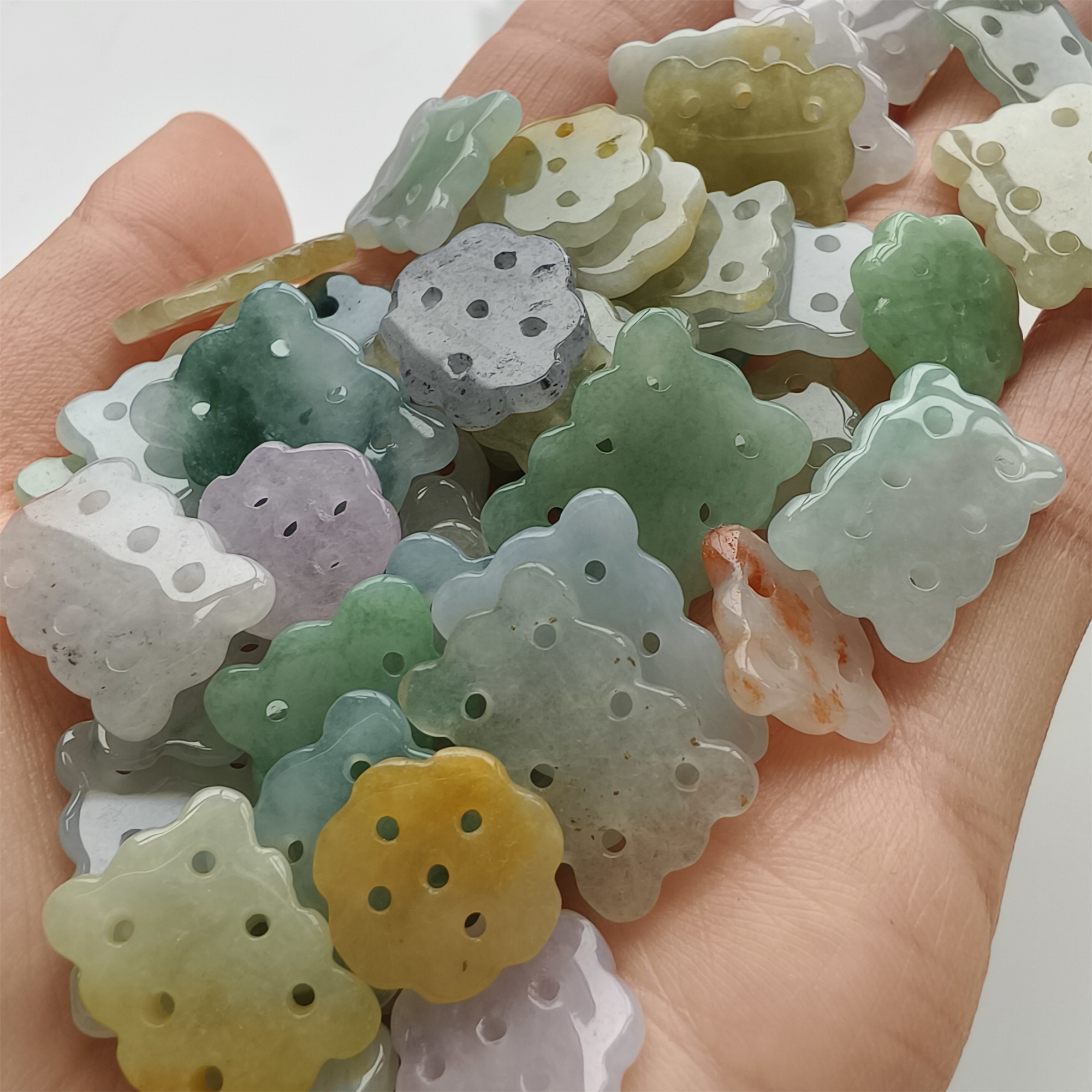 DDP 5pcs 13-19mm Natural Certificated Multi Color Burmese Jadeite Cookie Beads