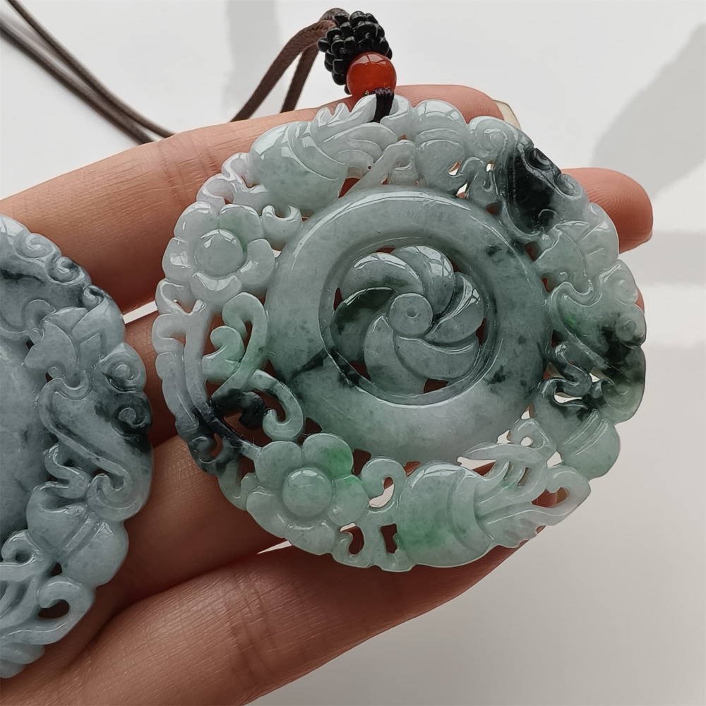 DDP 52.5mm Natural Certificated Type A Light Green Burmese Jadeite Round Pendant With Flower Carved
