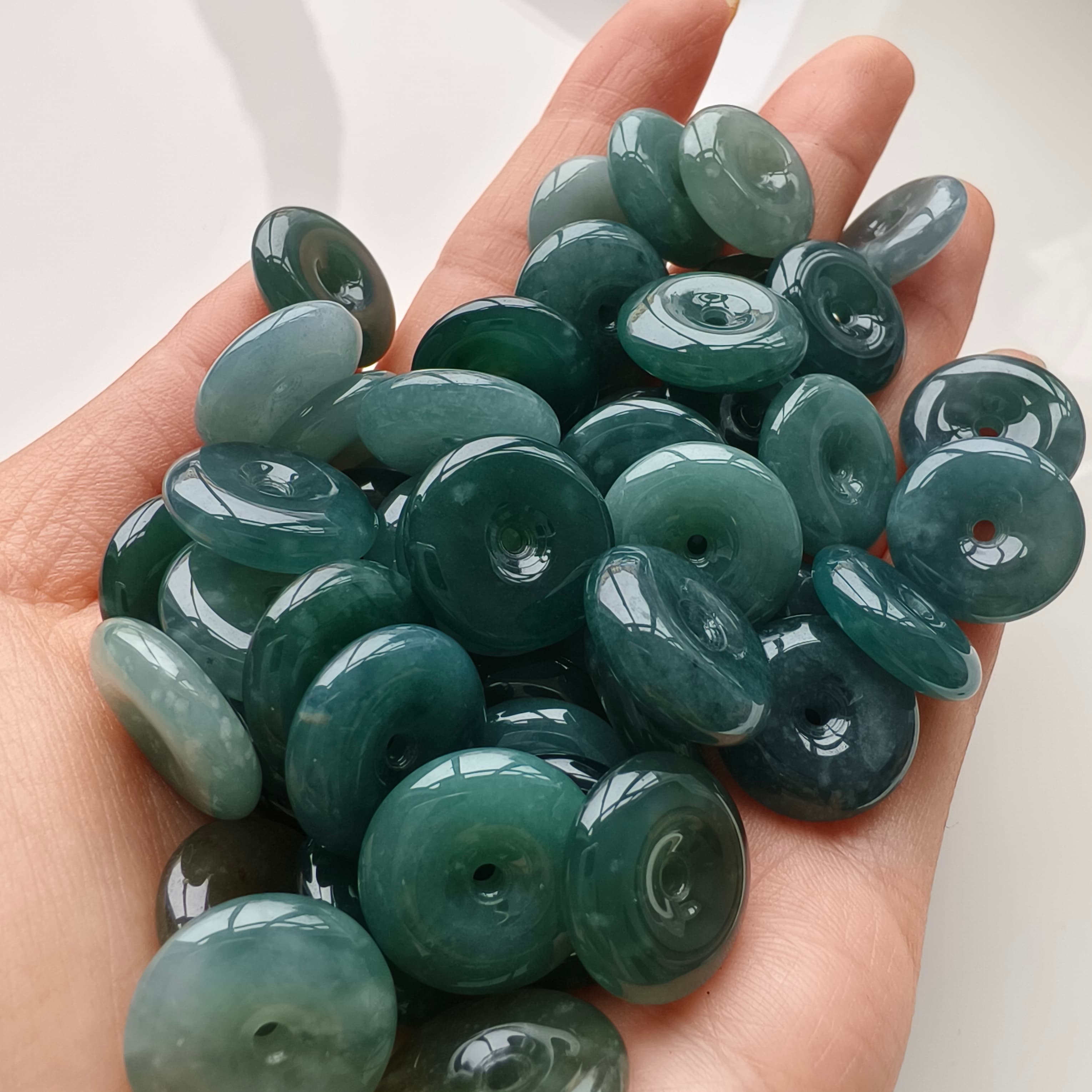 DDP 5pcs 16mm Natural Certificated Type A Icy Blue Watery Guatemalan Jadeite Safety Buckle Beads