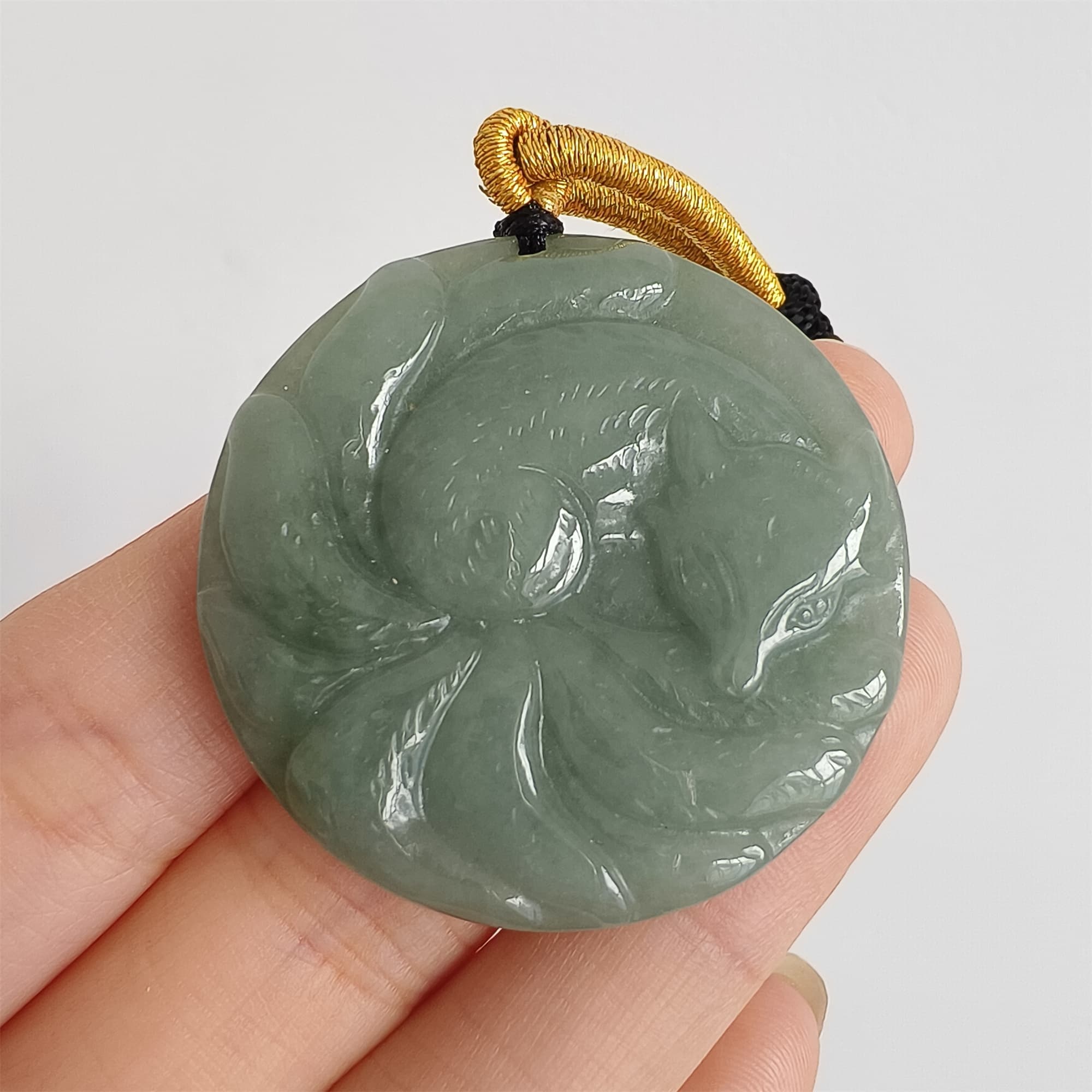 DDP 37mm Natural Certificated Type A Green Burmese Jadeite Round Pendant With Nine Tailed Fox Carved