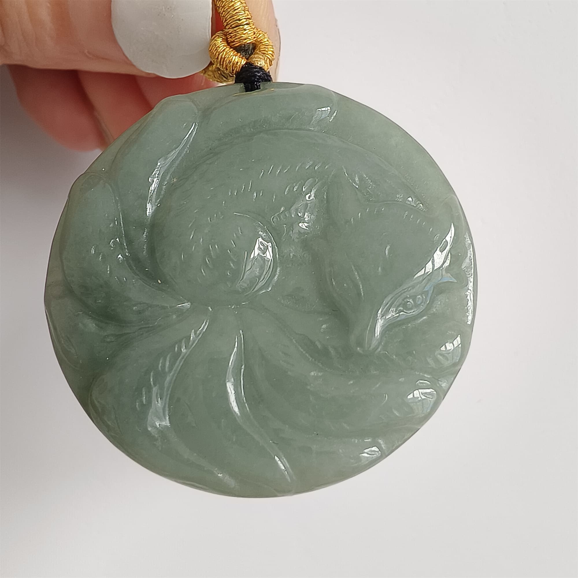 DDP 37mm Natural Certificated Type A Green Burmese Jadeite Round Pendant With Nine Tailed Fox Carved