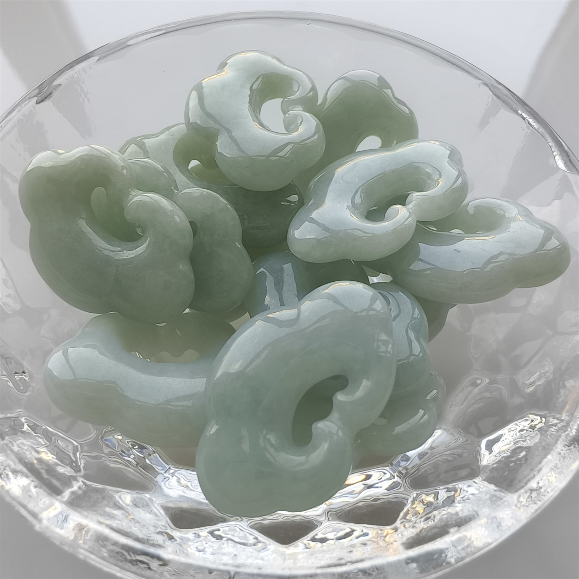 3pcs Natural Certificated Type A 15X25X5mm Green Burmese Jadeite Ruyi Pendant,Amulet Pendant,DIY Jewelry Supplies