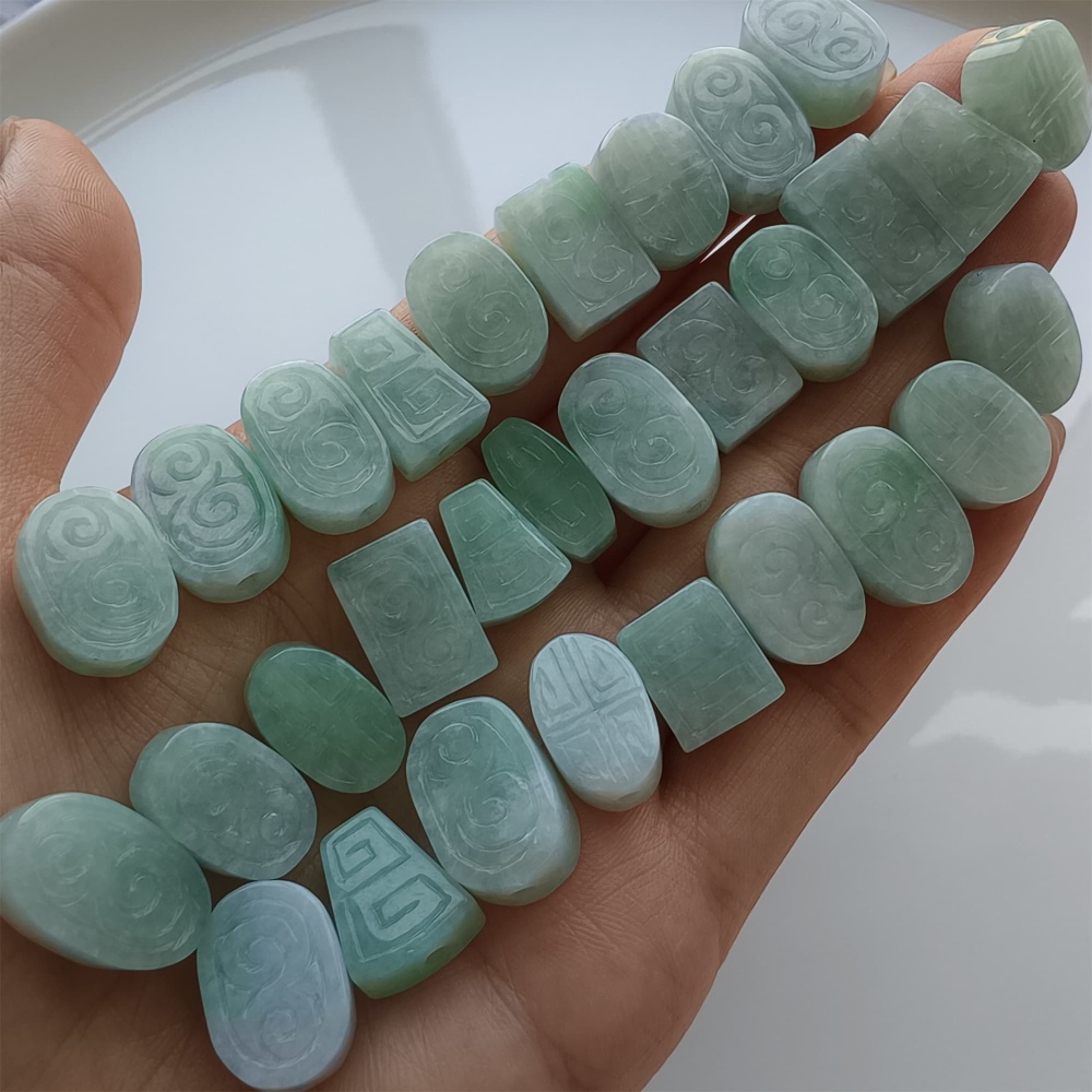DDP 2pcs 12-16mm Natural Certificated Type A Icy Green White Burmese Jadeite Rectangle Oval Trapezoid Beads