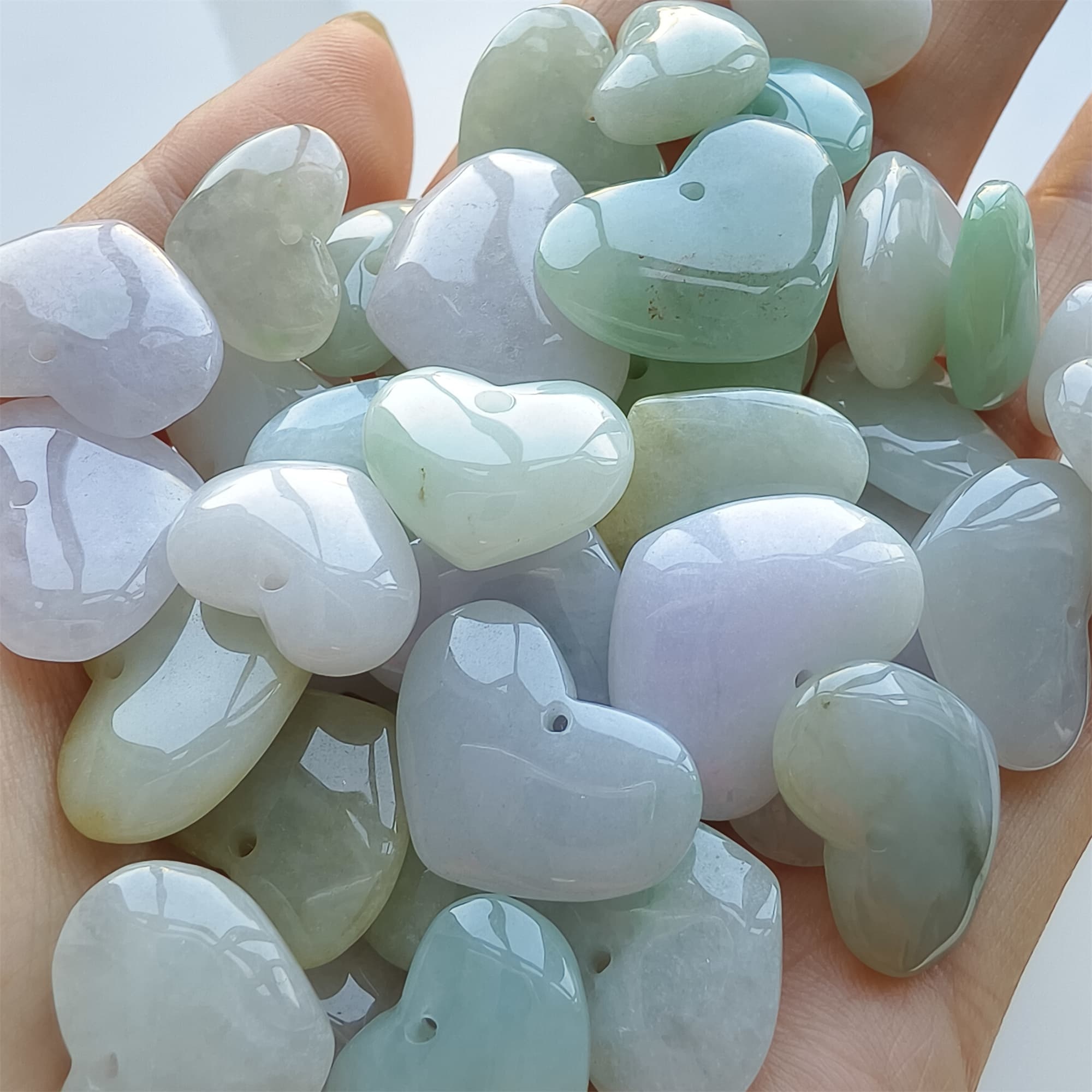 DDP 10pcs 14.5-21mm Natural Certificated Type A Icy Green White Burmese Jadeite Heart Beads
