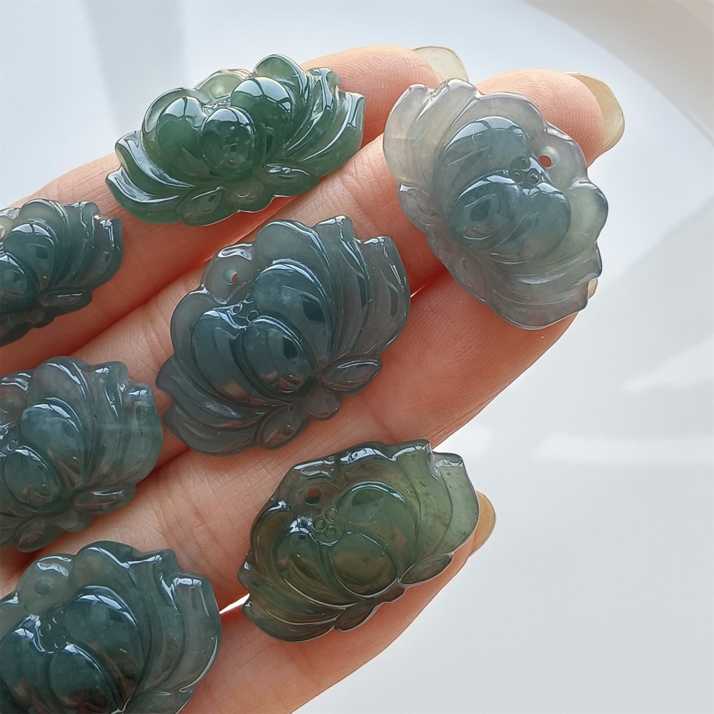 DDP 2pcs 23-32mm Natural Certificated Type A Blue Watery Guatemalan Jadeite Lotus Beads