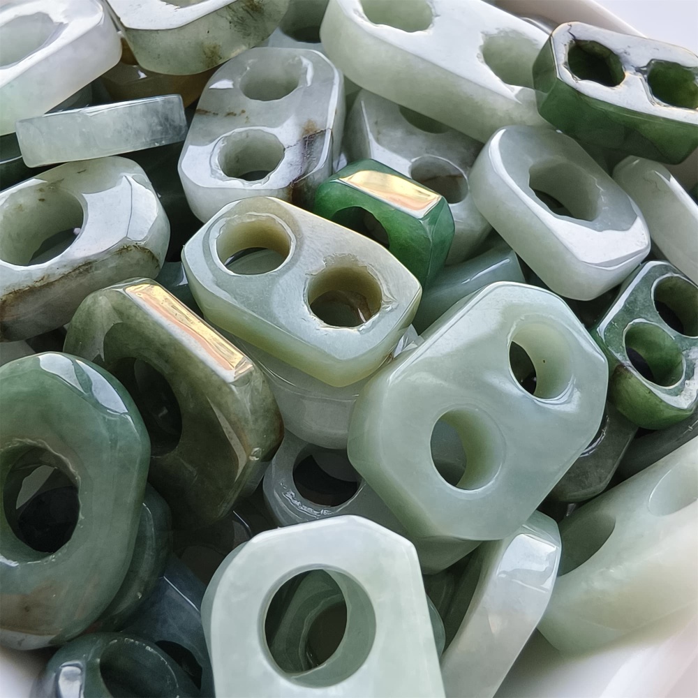 DDP | 5pcs 10-25mm Natural Certificated Type A Green White Burmese Jadeite Irregular Beads