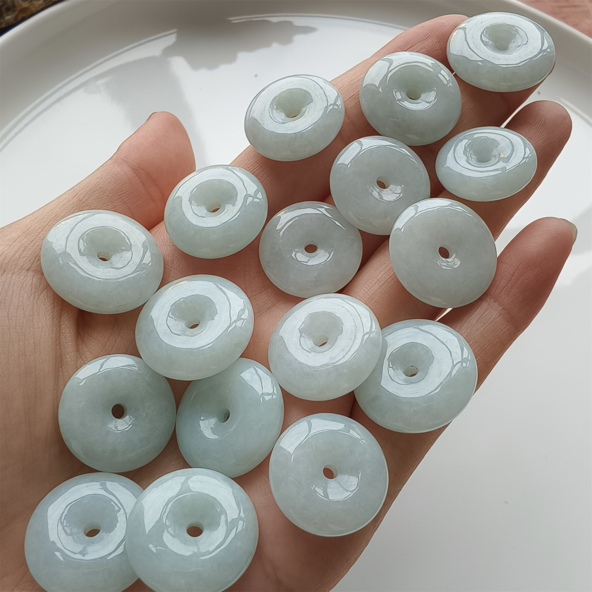 DDP 6pcs 10-12mm Natural Certificated Type A Green Burmese Jadeite Safety Buckle Beads