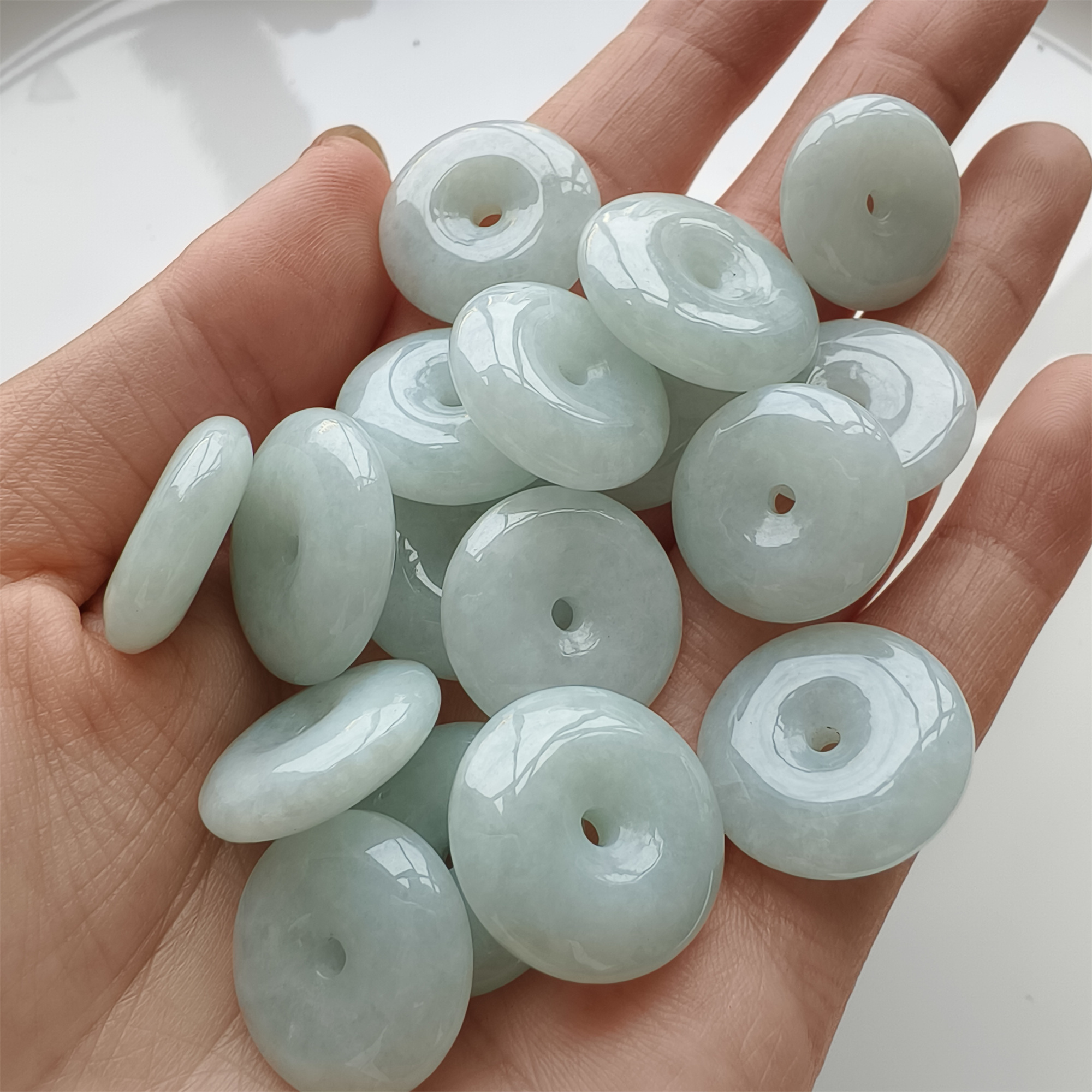 DDP 6pcs 10-12mm Natural Certificated Type A Green Burmese Jadeite Safety Buckle Beads
