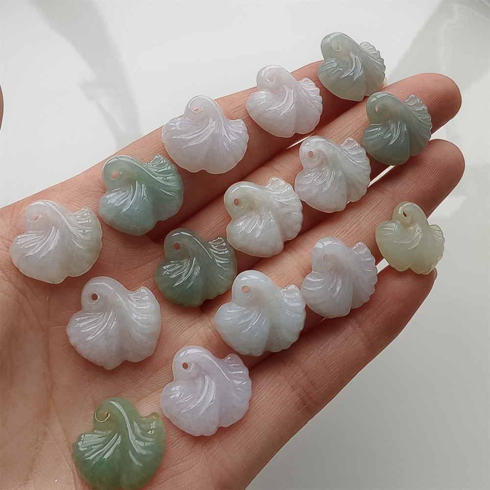 DDP 5pcs 15-16mm Natural Certificated Type A Green White Burmese Jadeite Ginkgo Leaf Beads