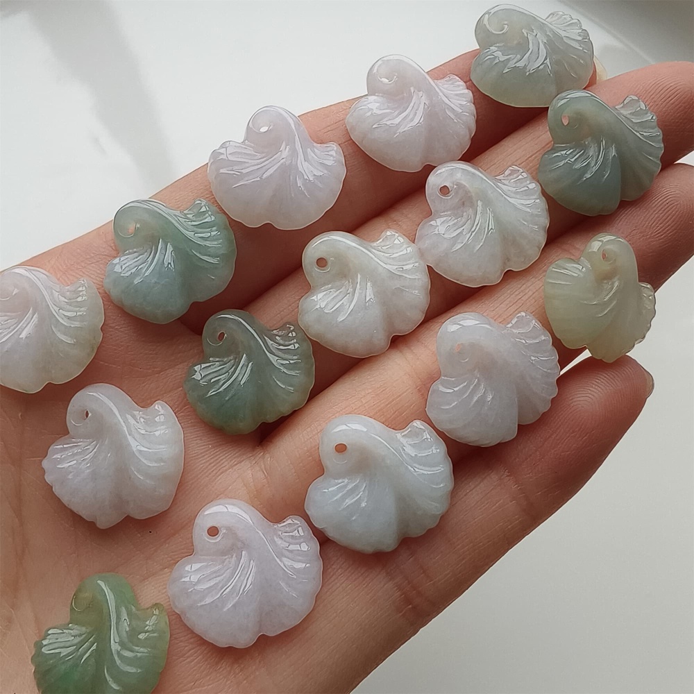 DDP 5pcs 15-16mm Natural Certificated Type A Green White Burmese Jadeite Ginkgo Leaf Beads