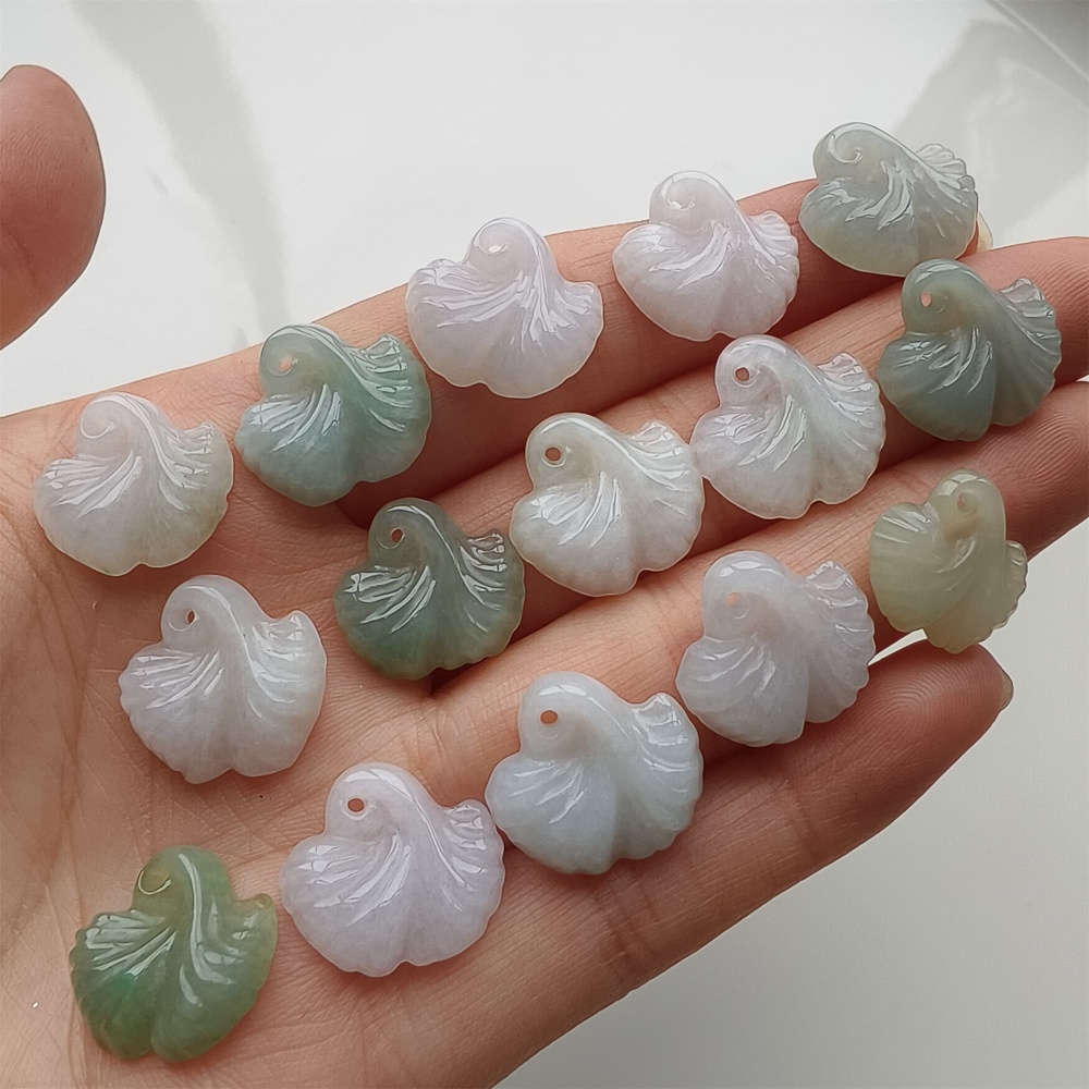 DDP 5pcs 15-16mm Natural Certificated Type A Green White Burmese Jadeite Ginkgo Leaf Beads