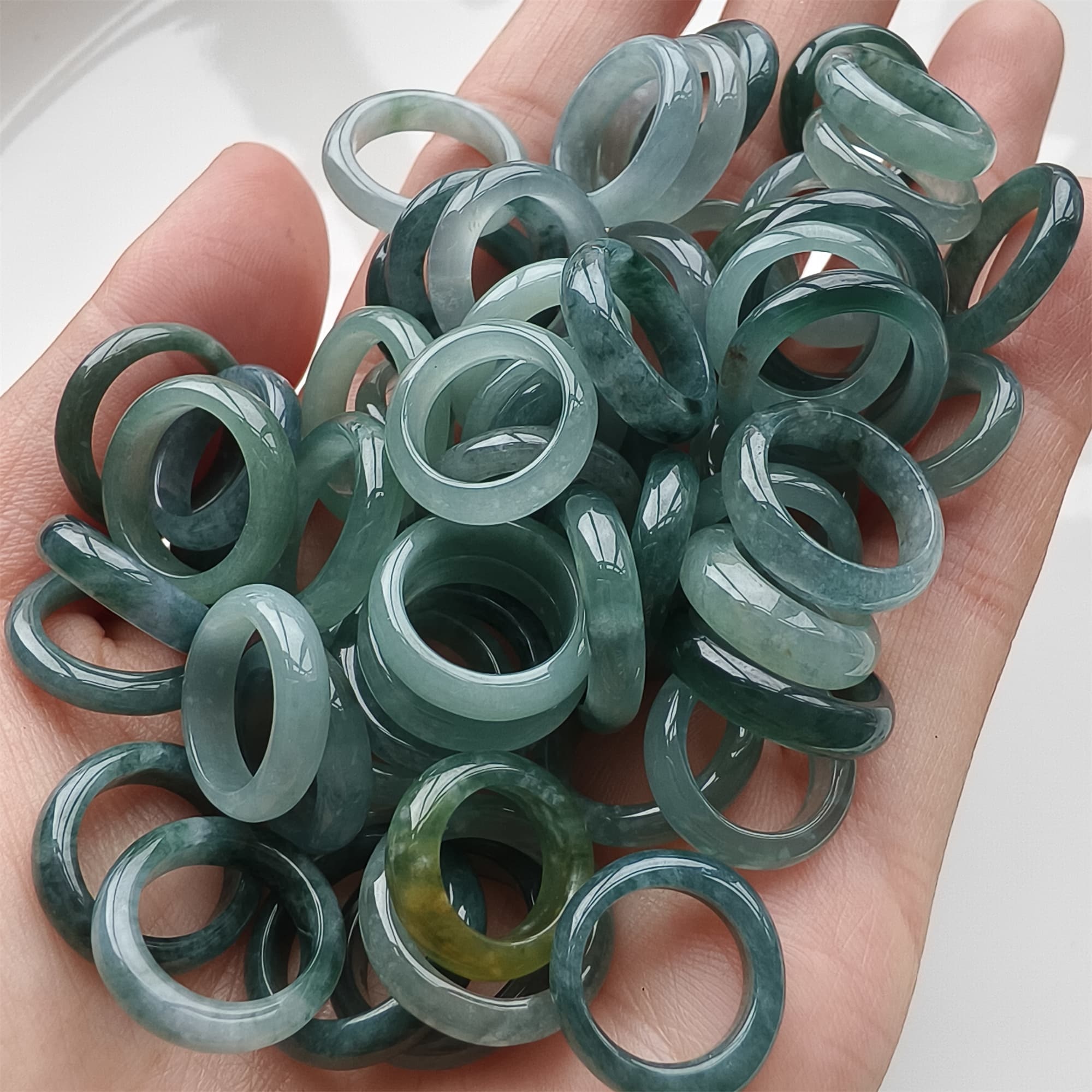 DDP 10pcs 13-16.5mm Natural Certificated Type A Blue Guatemalan Jadeite Donut And Rings