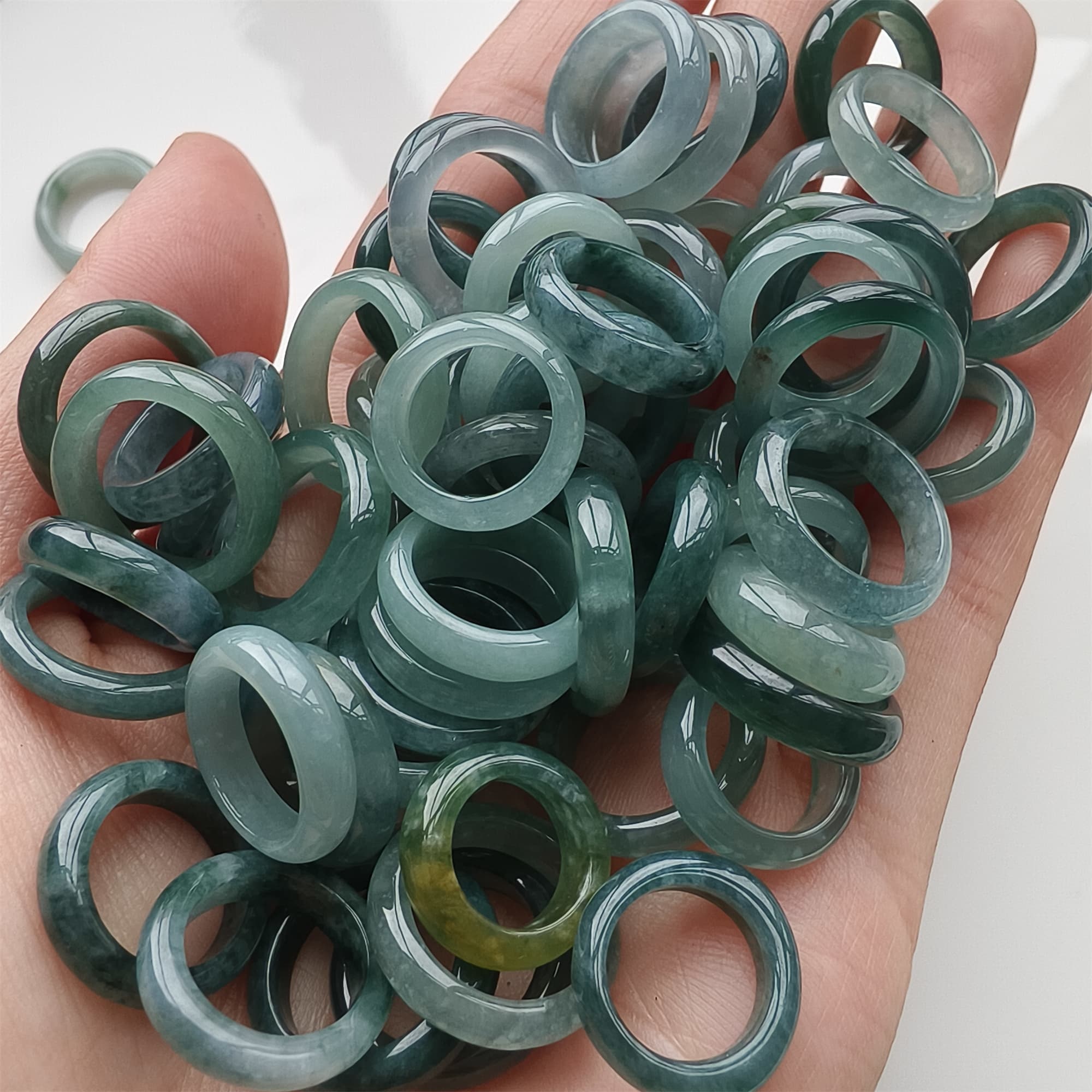 DDP 10pcs 13-16.5mm Natural Certificated Type A Blue Guatemalan Jadeite Donut And Rings