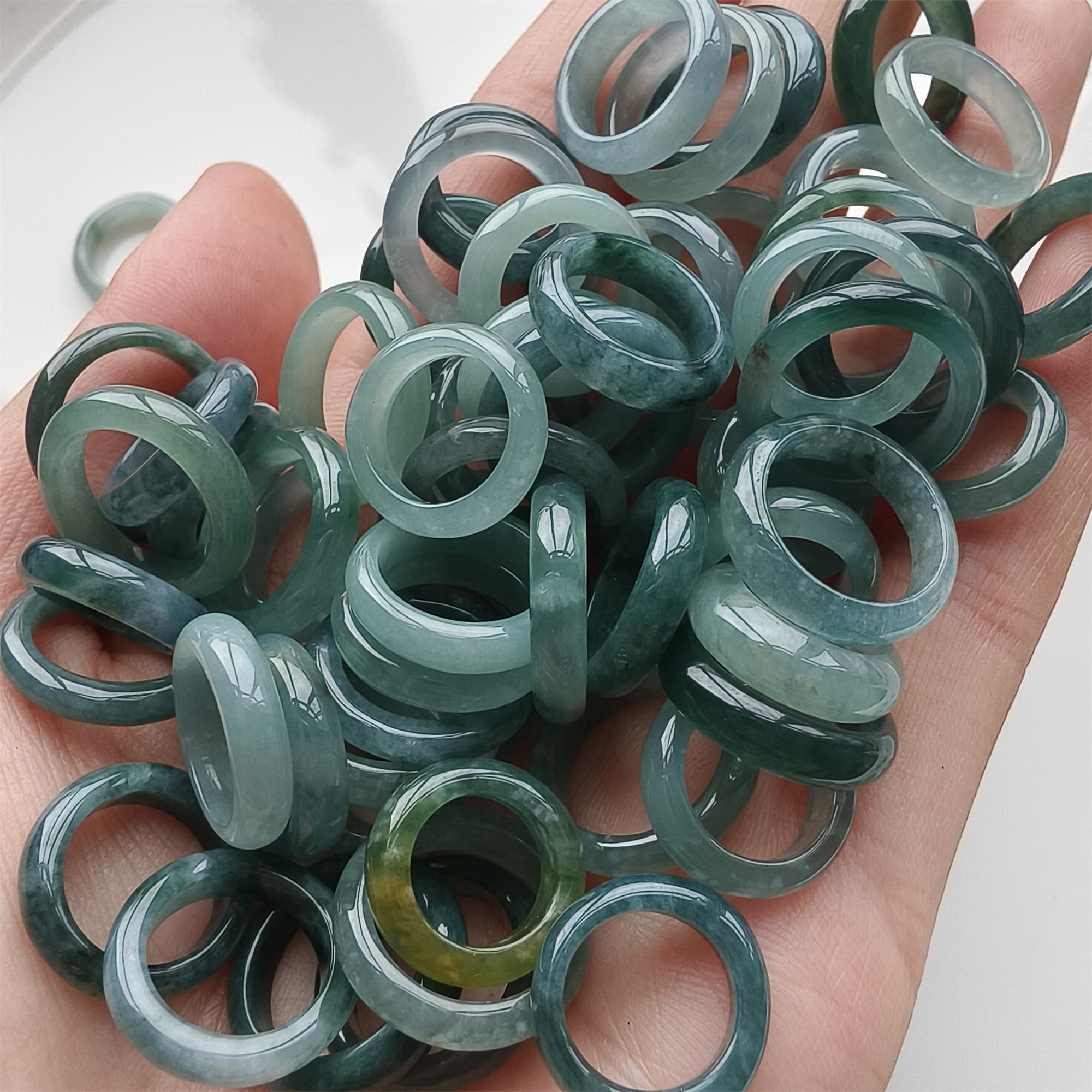 DDP 10pcs 13-16.5mm Natural Certificated Type A Blue Guatemalan Jadeite Donut And Rings