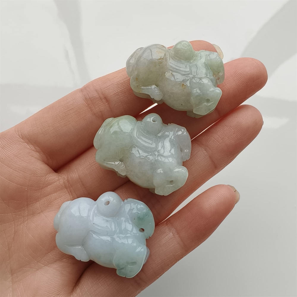 DDP 27.5mm Natural Certificated Type A Icy Green White Burmese Jadeite Fat Horse Beads