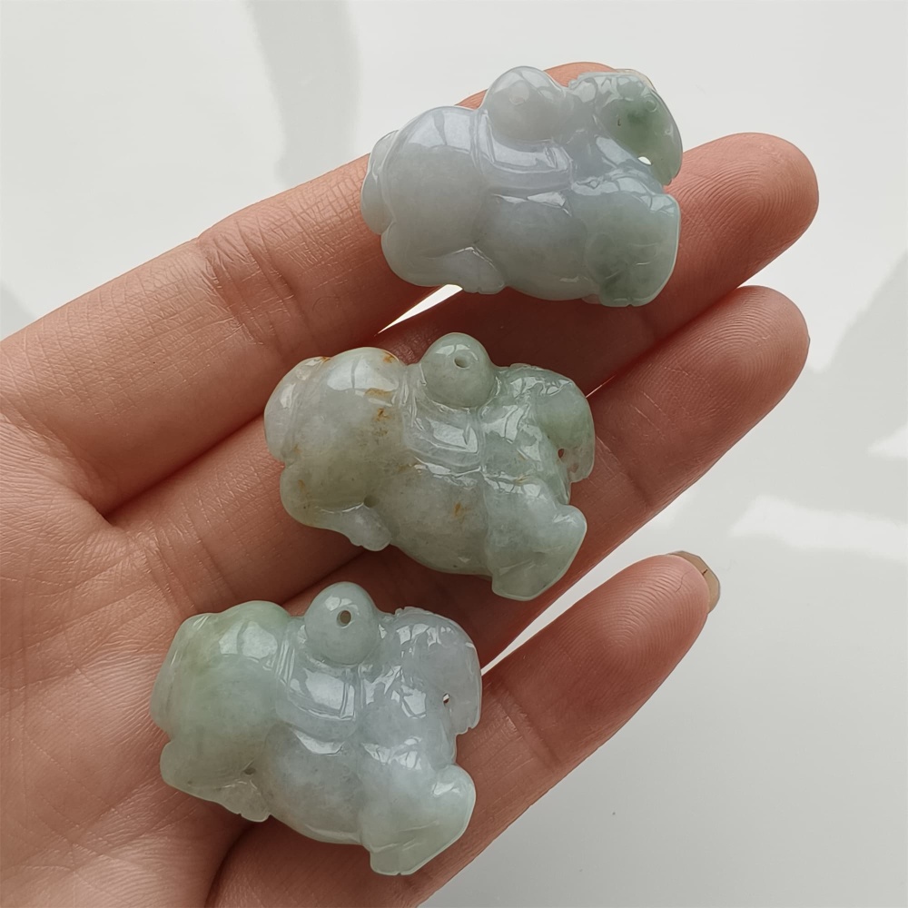 DDP 27.5mm Natural Certificated Type A Icy Green White Burmese Jadeite Fat Horse Beads