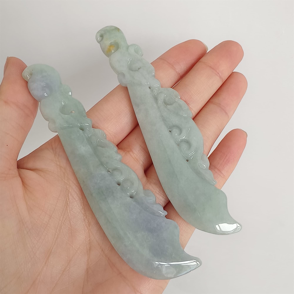 DDP 95mm Natural Certificated Type A Green Lavender Burmese Jadeite Dragon Head Green Dragon Sabre Jadeite Pendant