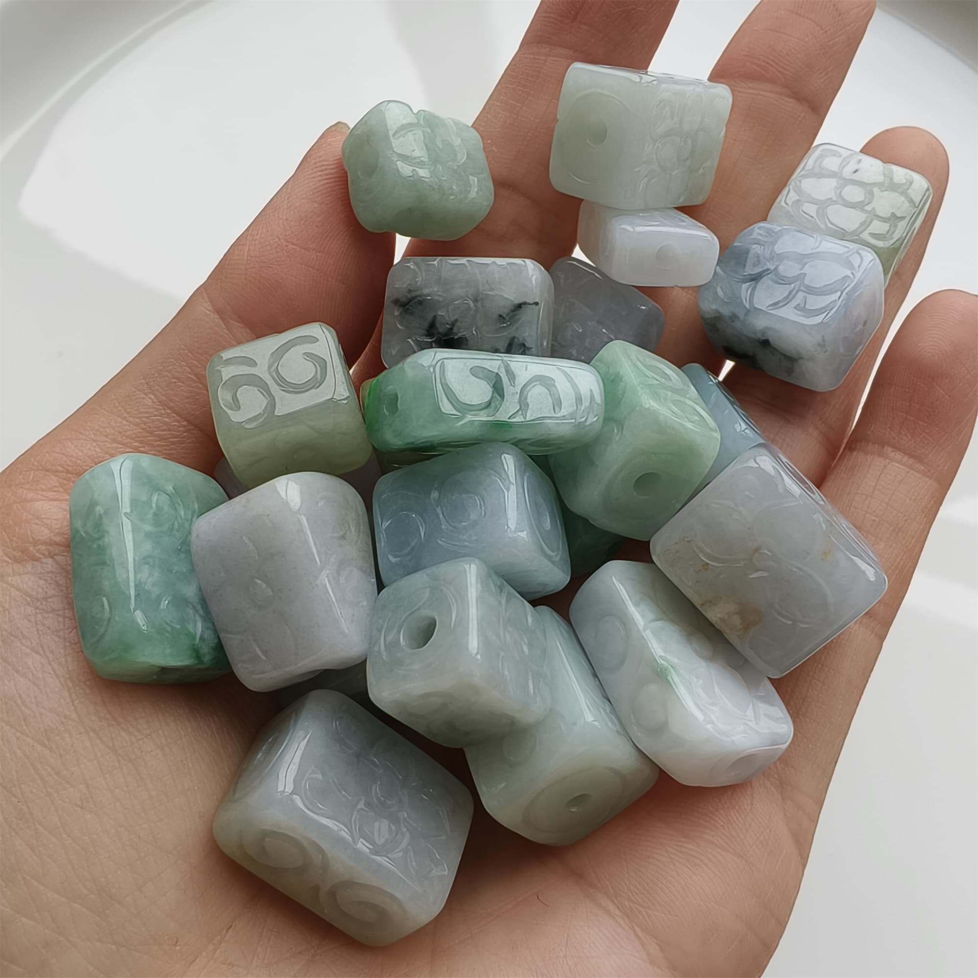 DDP 5pcs 11.5-19mm Natural Certificated Multi Color Burmese Jadeite Rectangle Square Beads With Flower Carved