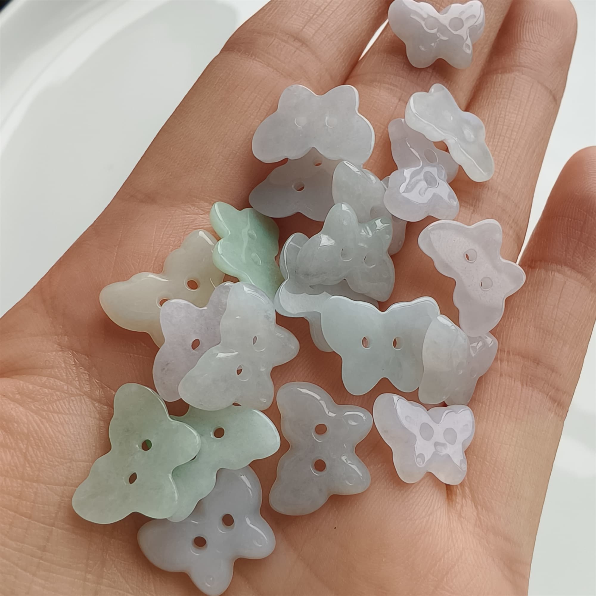 DDP 5pcs 12.5-14mm Natural Certificated Type A Icy Green White Burmese Jadeite Butterfly Button Beads