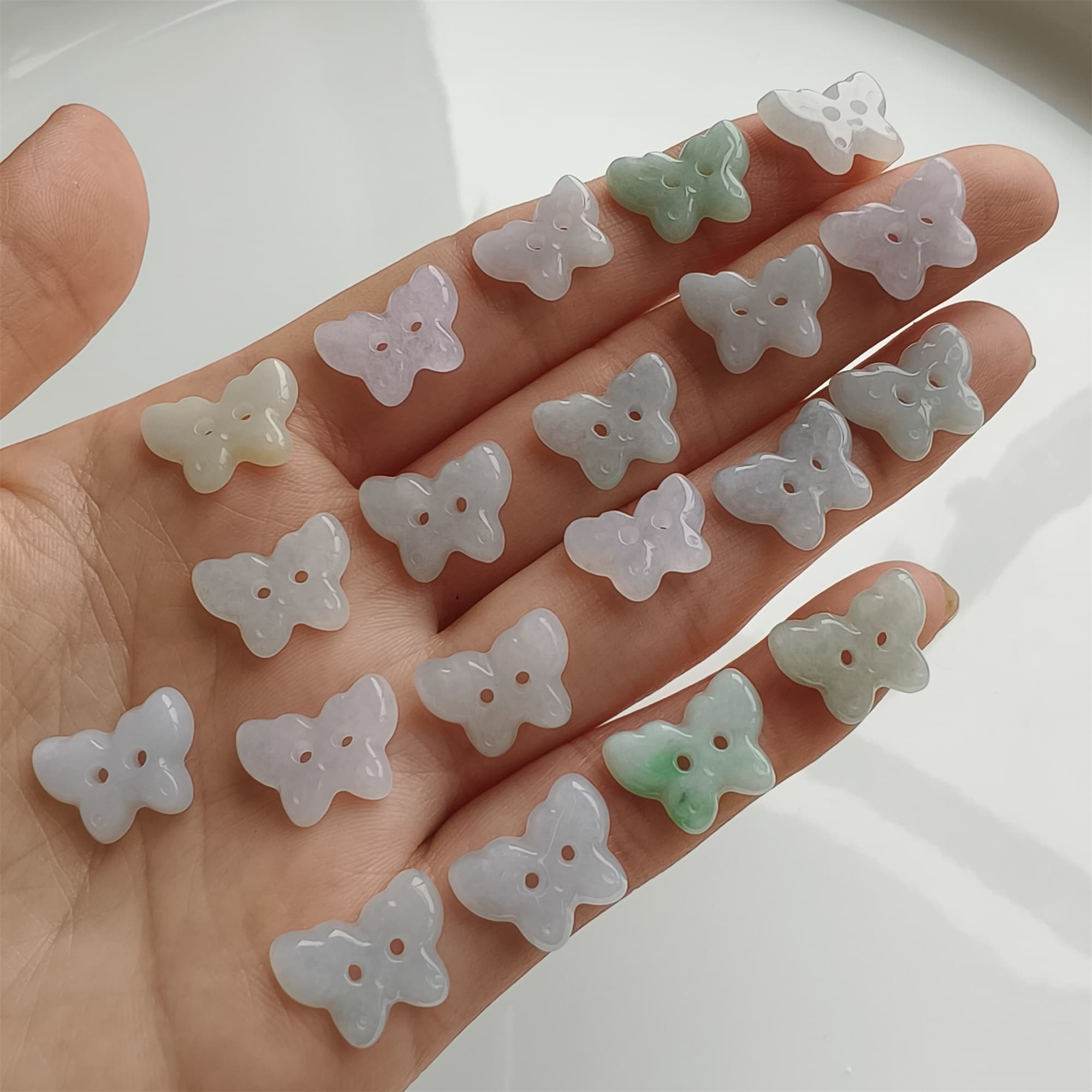 DDP 5pcs 12.5-14mm Natural Certificated Type A Icy Green White Burmese Jadeite Butterfly Button Beads