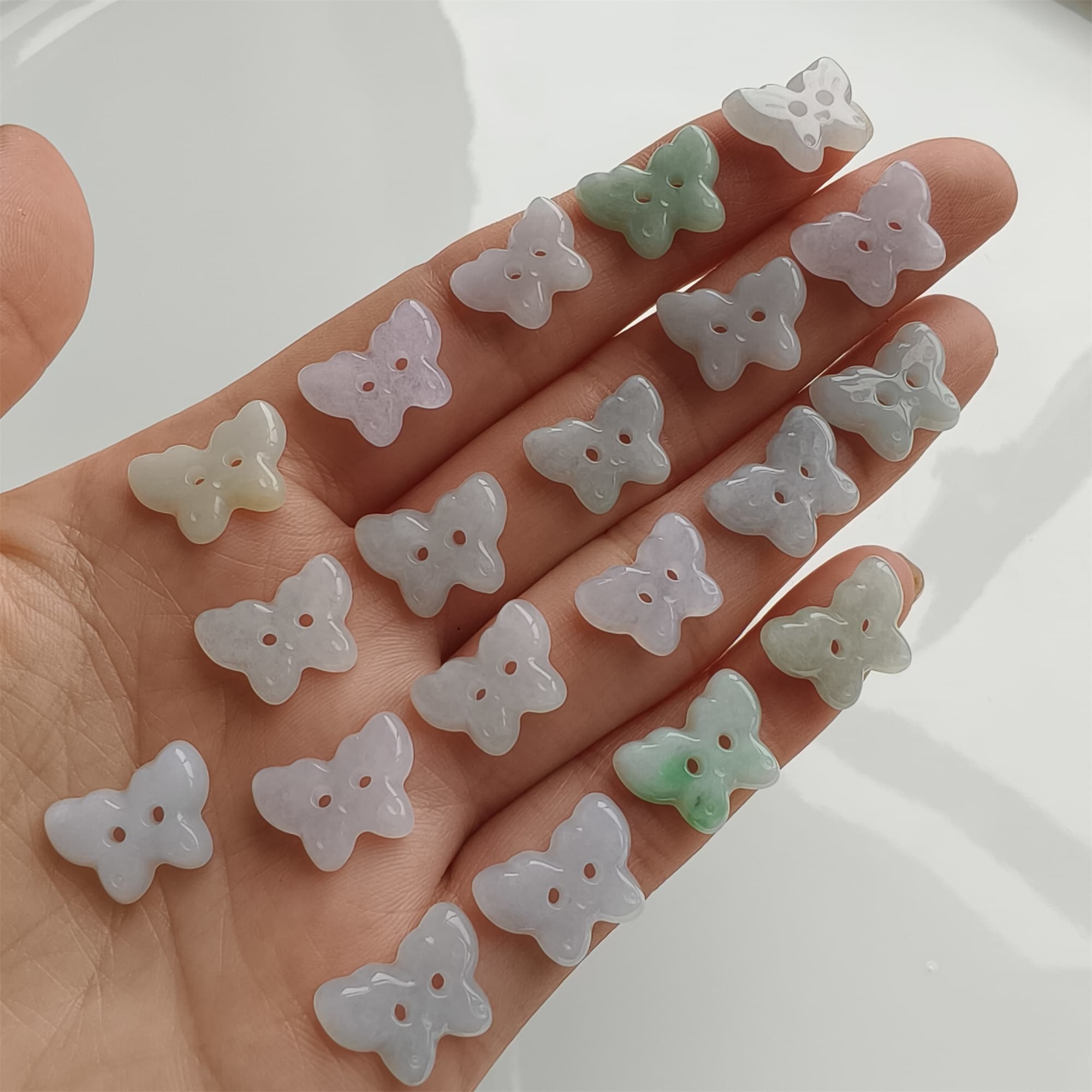 DDP 5pcs 12.5-14mm Natural Certificated Type A Icy Green White Burmese Jadeite Butterfly Button Beads