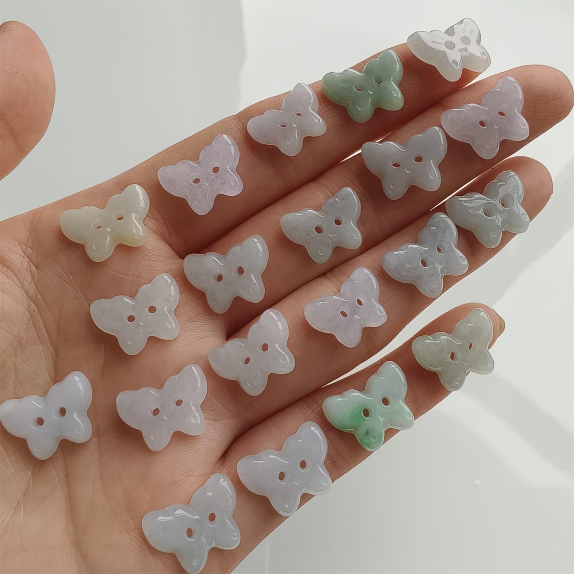 DDP 5pcs 12.5-14mm Natural Certificated Type A Icy Green White Burmese Jadeite Butterfly Button Beads