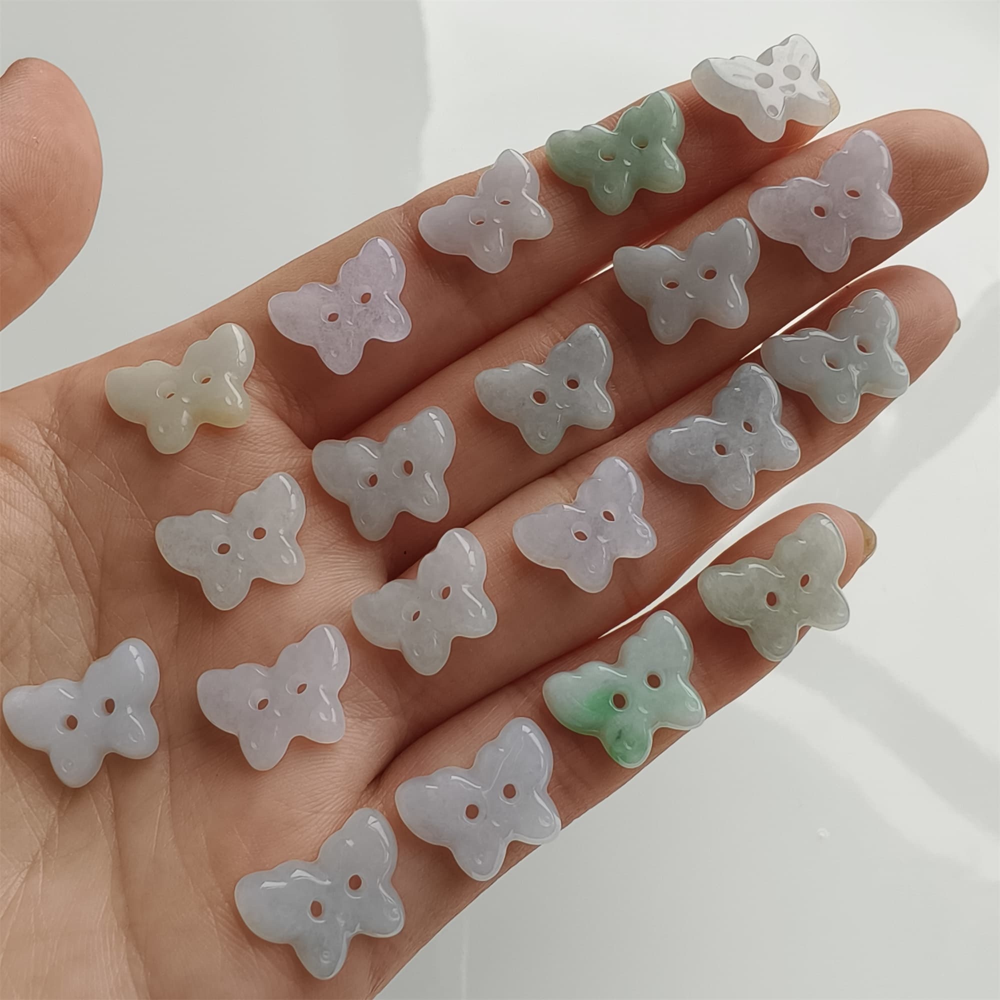 DDP 5pcs 12.5-14mm Natural Certificated Type A Icy Green White Burmese Jadeite Butterfly Button Beads