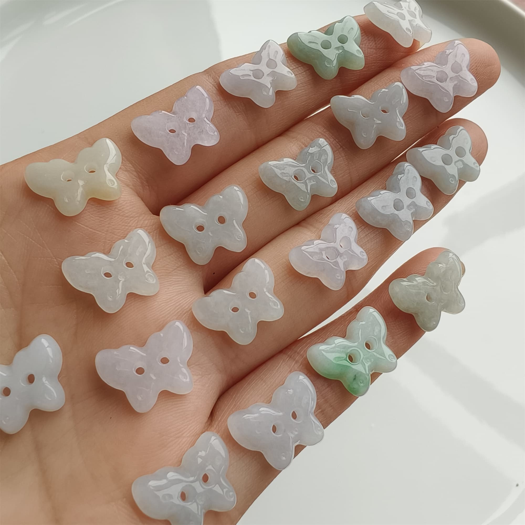 DDP 5pcs 12.5-14mm Natural Certificated Type A Icy Green White Burmese Jadeite Butterfly Button Beads