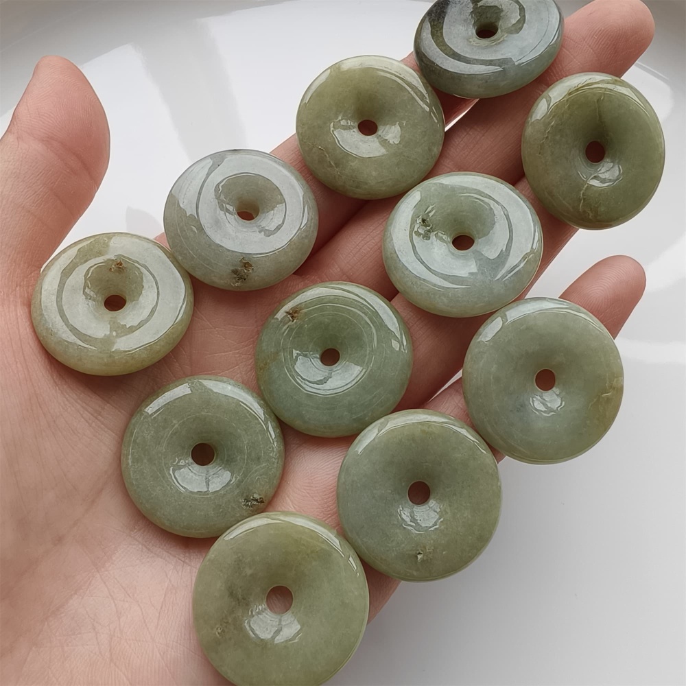 DDP 10pcs 22.5-25mm Natural Yellow Green Burmese Jadeite Safety Buckle Beads