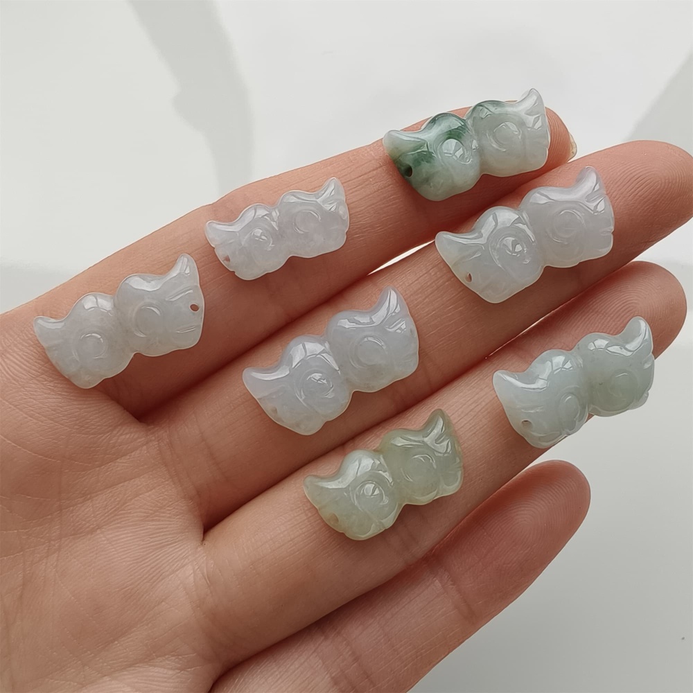 DDP 5pcs 16-19.5mm Natural Certificated Type A Icy Green White Burmese Jadeite Wing Beads