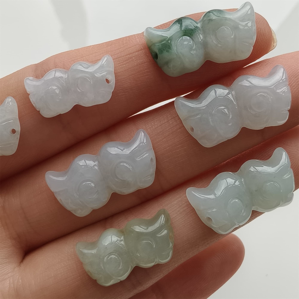 DDP 5pcs 16-19.5mm Natural Certificated Type A Icy Green White Burmese Jadeite Wing Beads