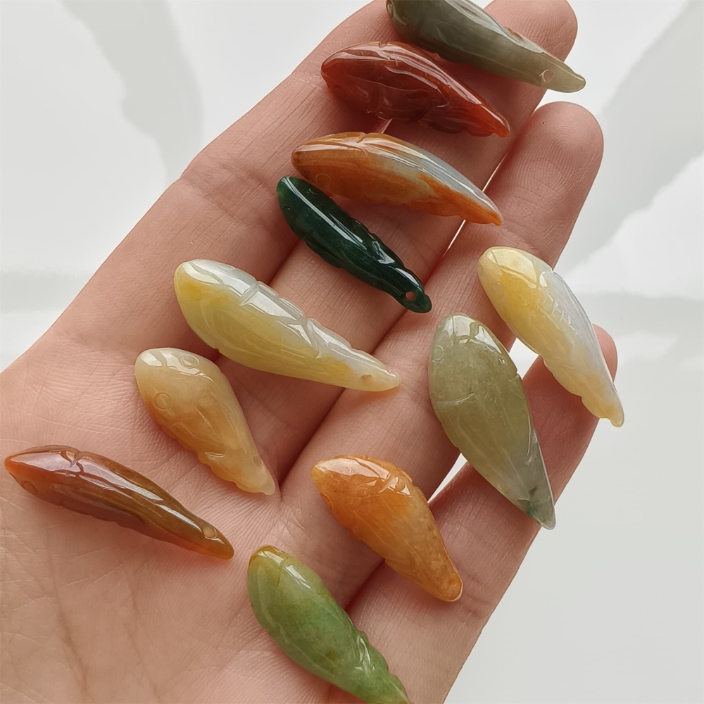 DDP 2pcs 21-28mm Natural Multi Color Burmese Jadeite Fish Beads