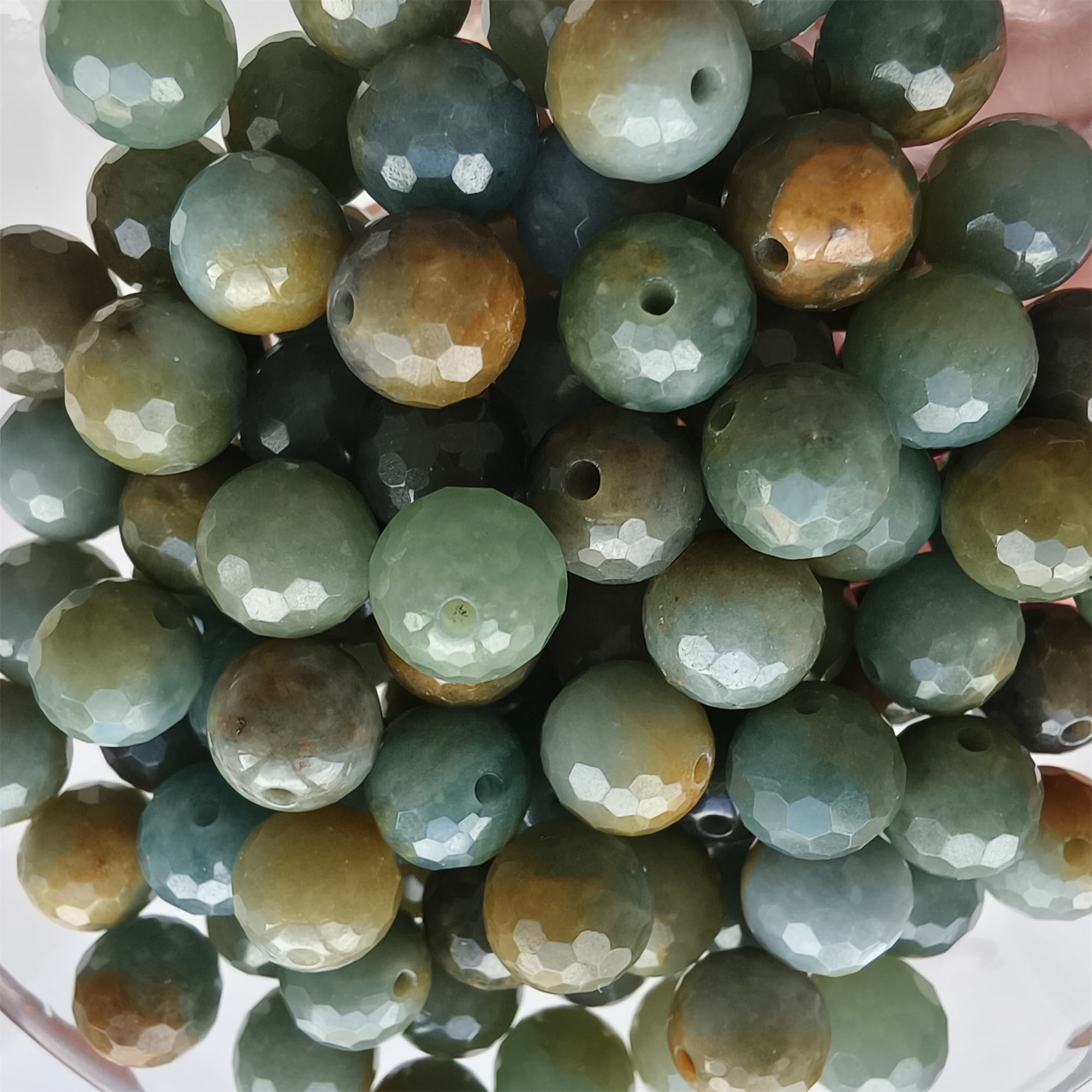 DDP 25pcs 8mm Natural Certificated Blue Yellow Guatemalan Jadeite Round Diamond Cut Beads