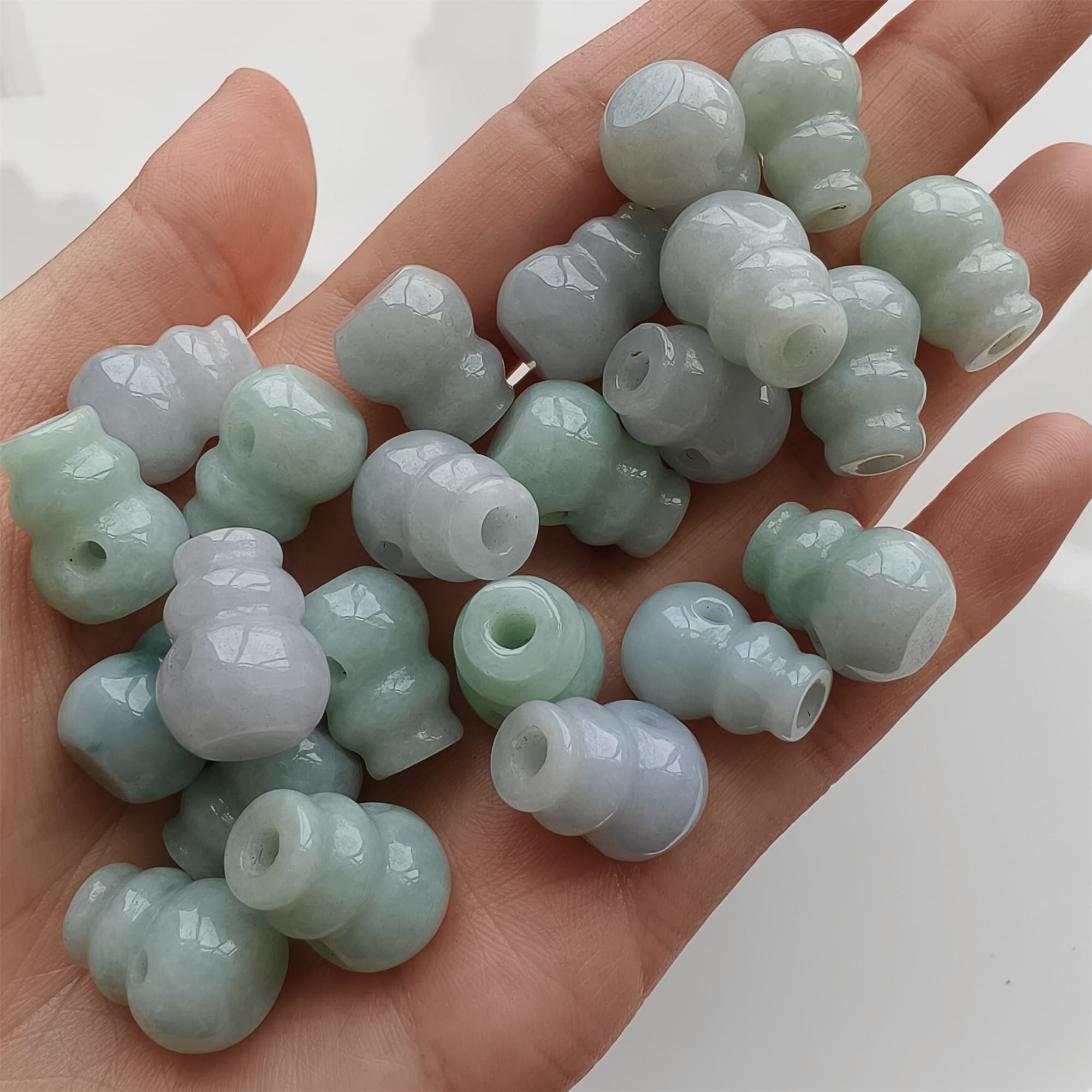 DDP 2pcs 14.5-15mm Natural Certificated Type A Icy Green White Burmese Jadeite Triple Hole Bead