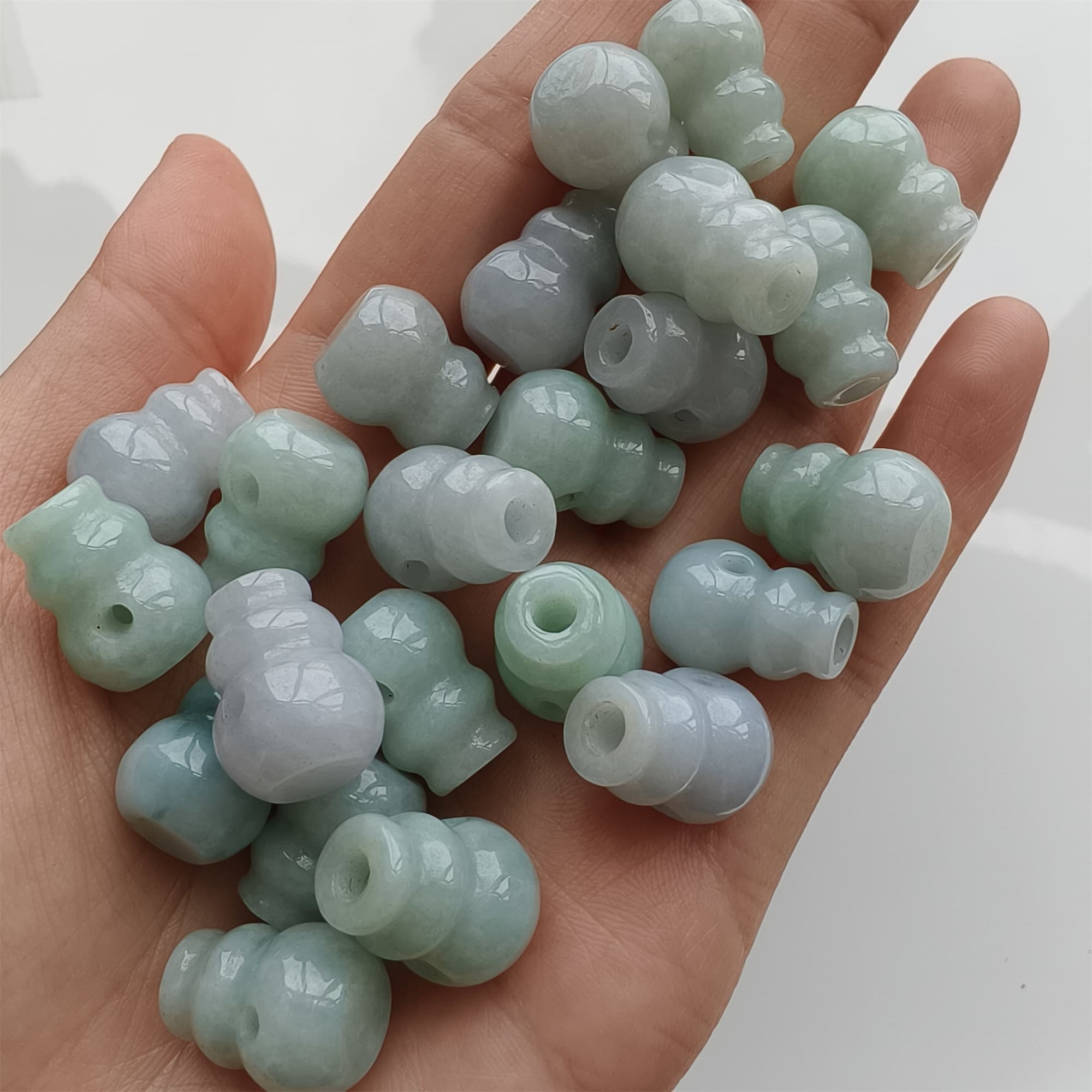 DDP 2pcs 14.5-15mm Natural Certificated Type A Icy Green White Burmese Jadeite Triple Hole Bead