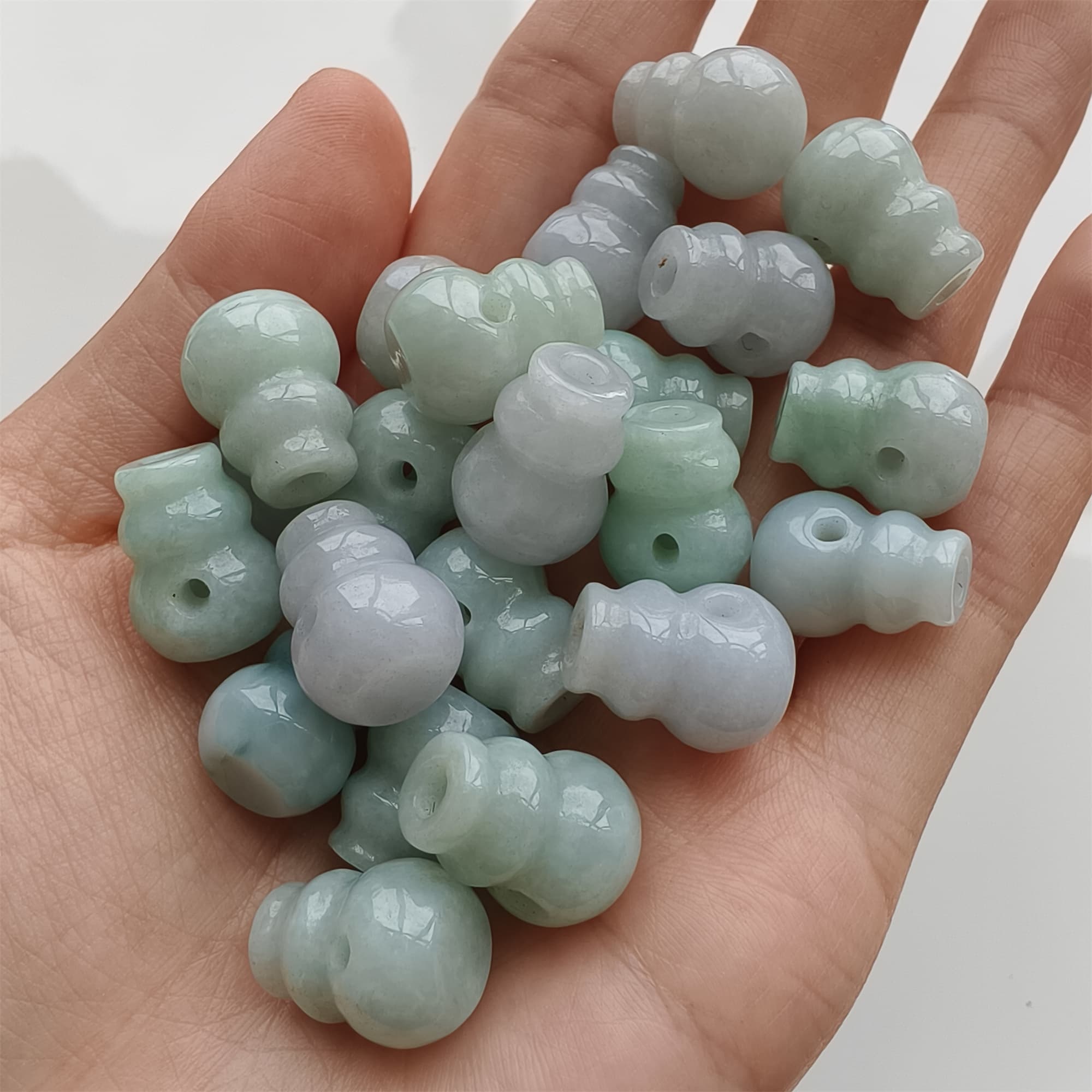 DDP 2pcs 14.5-15mm Natural Certificated Type A Icy Green White Burmese Jadeite Triple Hole Bead