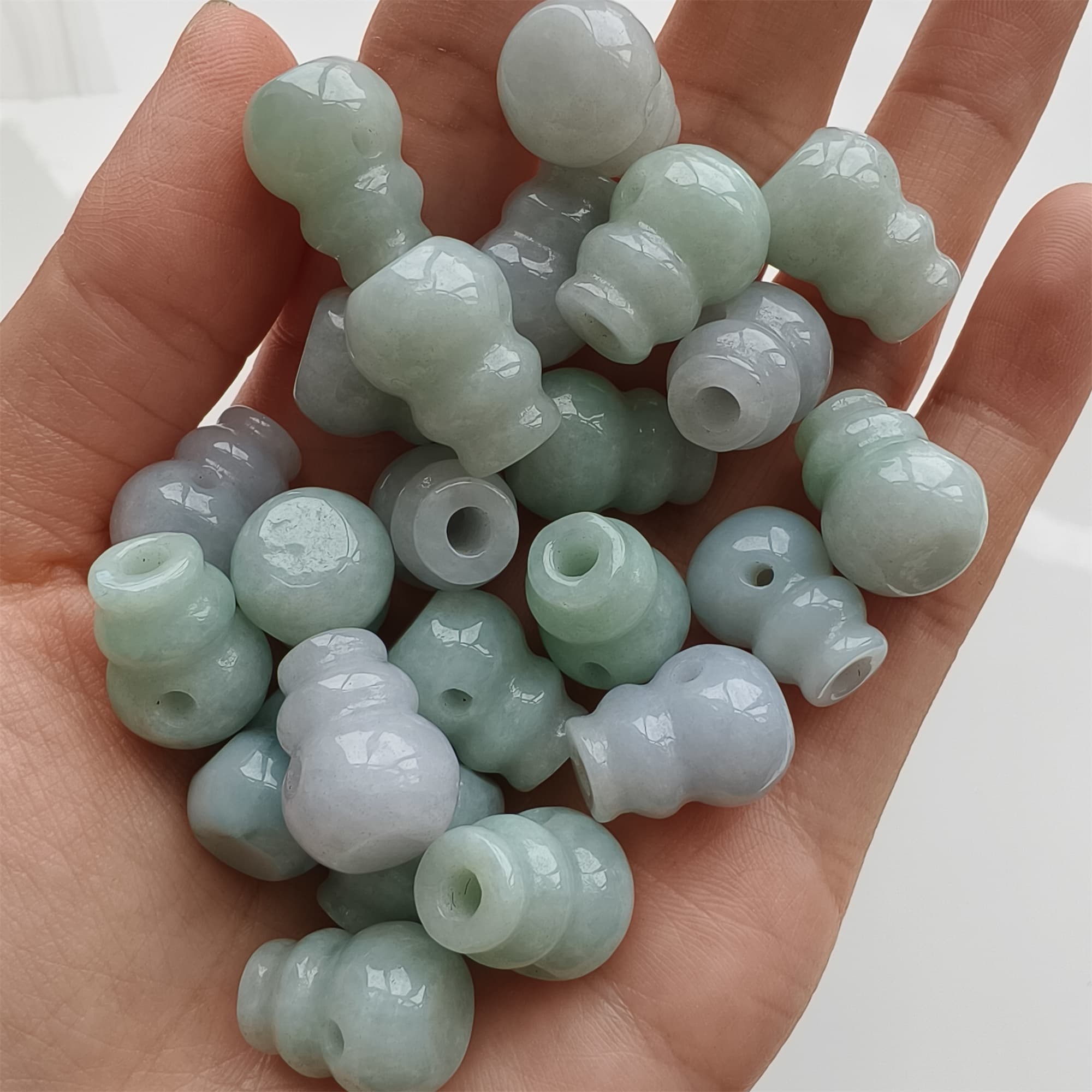 DDP 2pcs 14.5-15mm Natural Certificated Type A Icy Green White Burmese Jadeite Triple Hole Bead