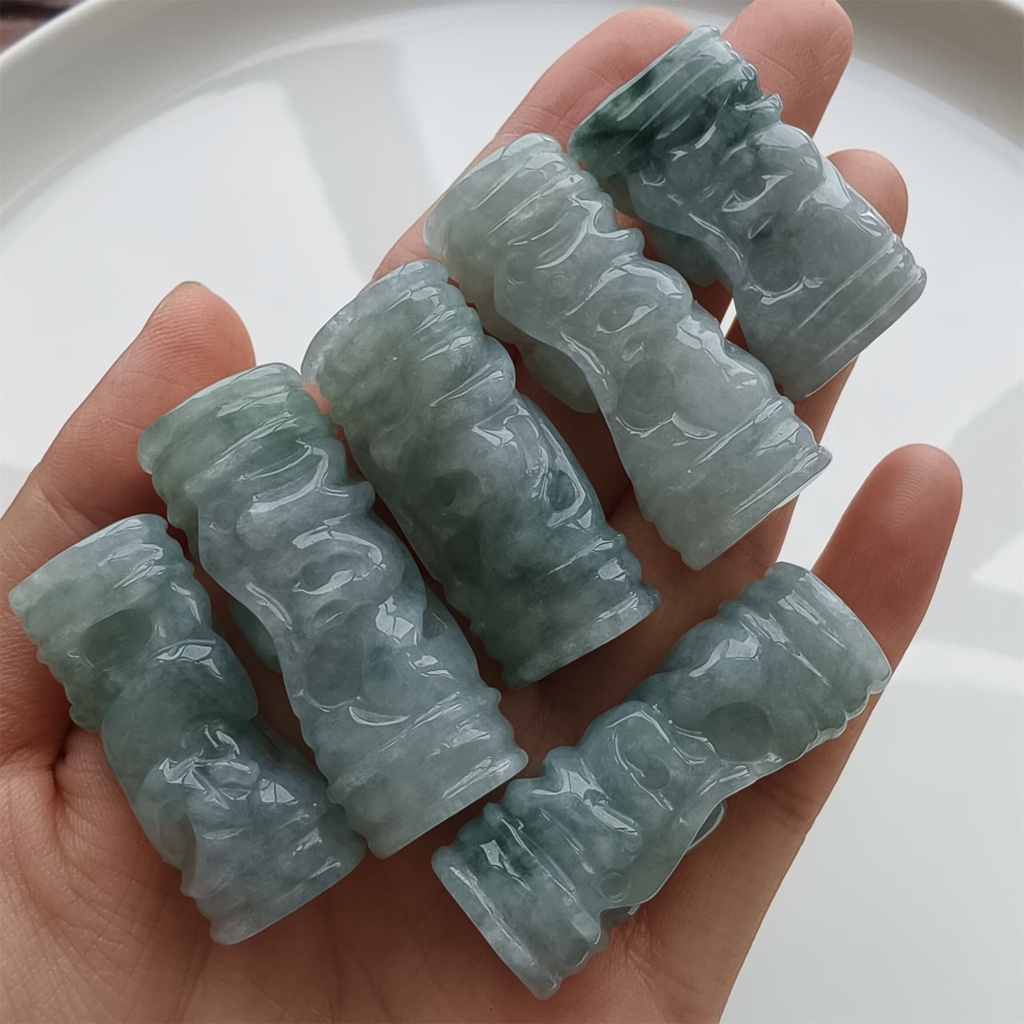 DDP 32-40mm Natural Certificated Type A Icy Green White Burmese Jadeite Dragon Pillar Pendant