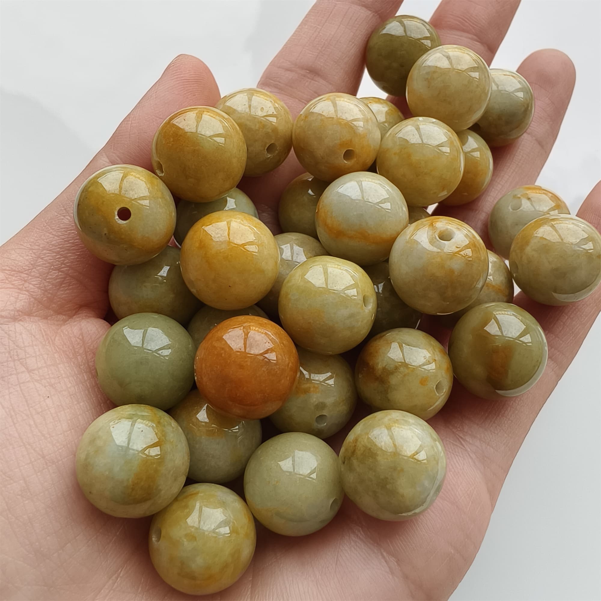 DDP 15pcs 14mm Natural Certificated Yellow Green Burmese Jadeite Round Beads