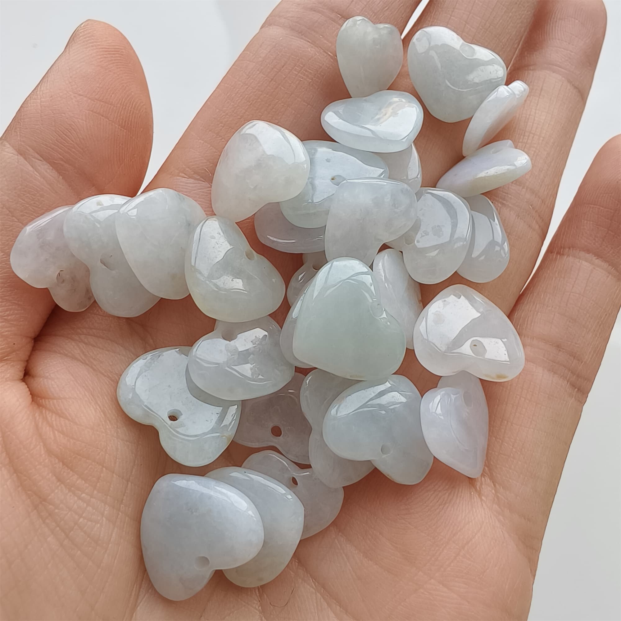 DDP 5pcs 12-14mm Natural Certificated Type A Icy Green White Burmese Jadeite Heart Beads