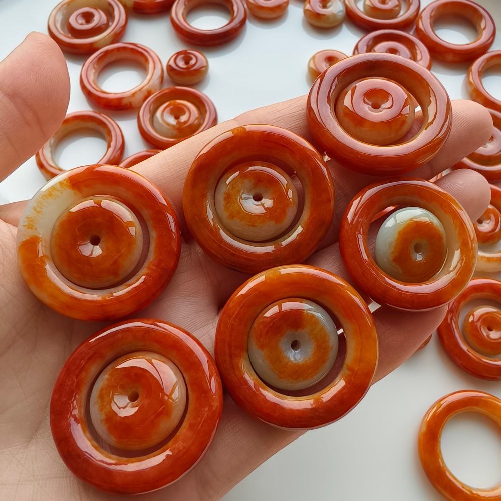 DDP 27-31mm Natural Certificated Red White Burmese Jadeite Safety Buckle Pendant