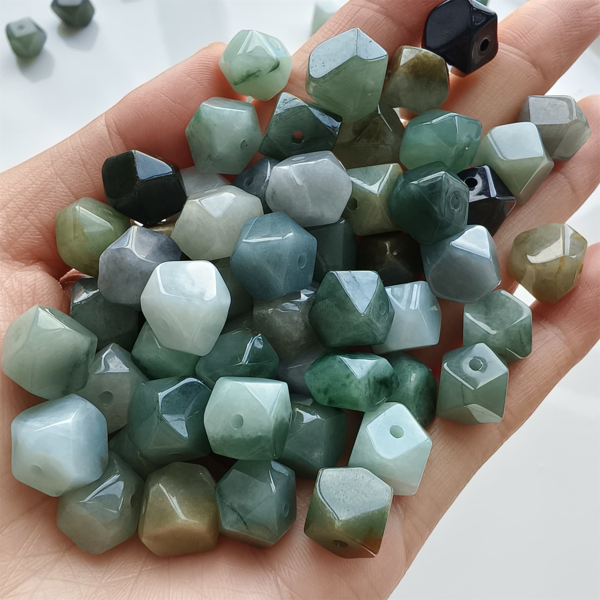 DDP 10pcs 9-9.5mm Natural Certificated Type A Green Yellow Burmese Jadeite Irregular Polygonal Beads